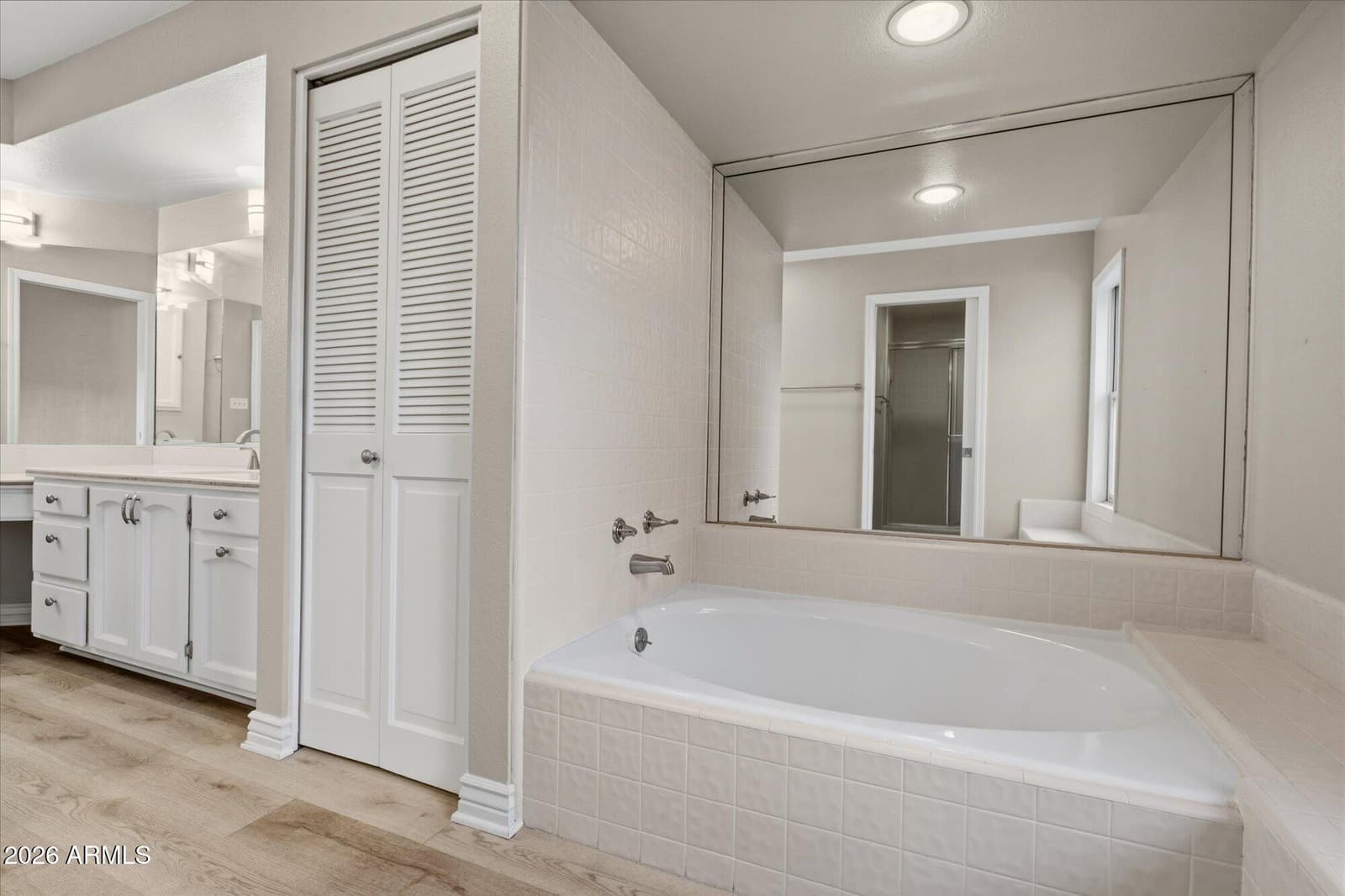 5200 S LAKESHORE Drive 207, Tempe, AZ 85283 — photo 23 of 47