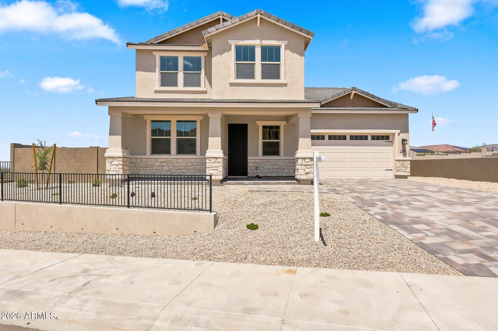 2122 W Desert View Drive, Phoenix, AZ 85041