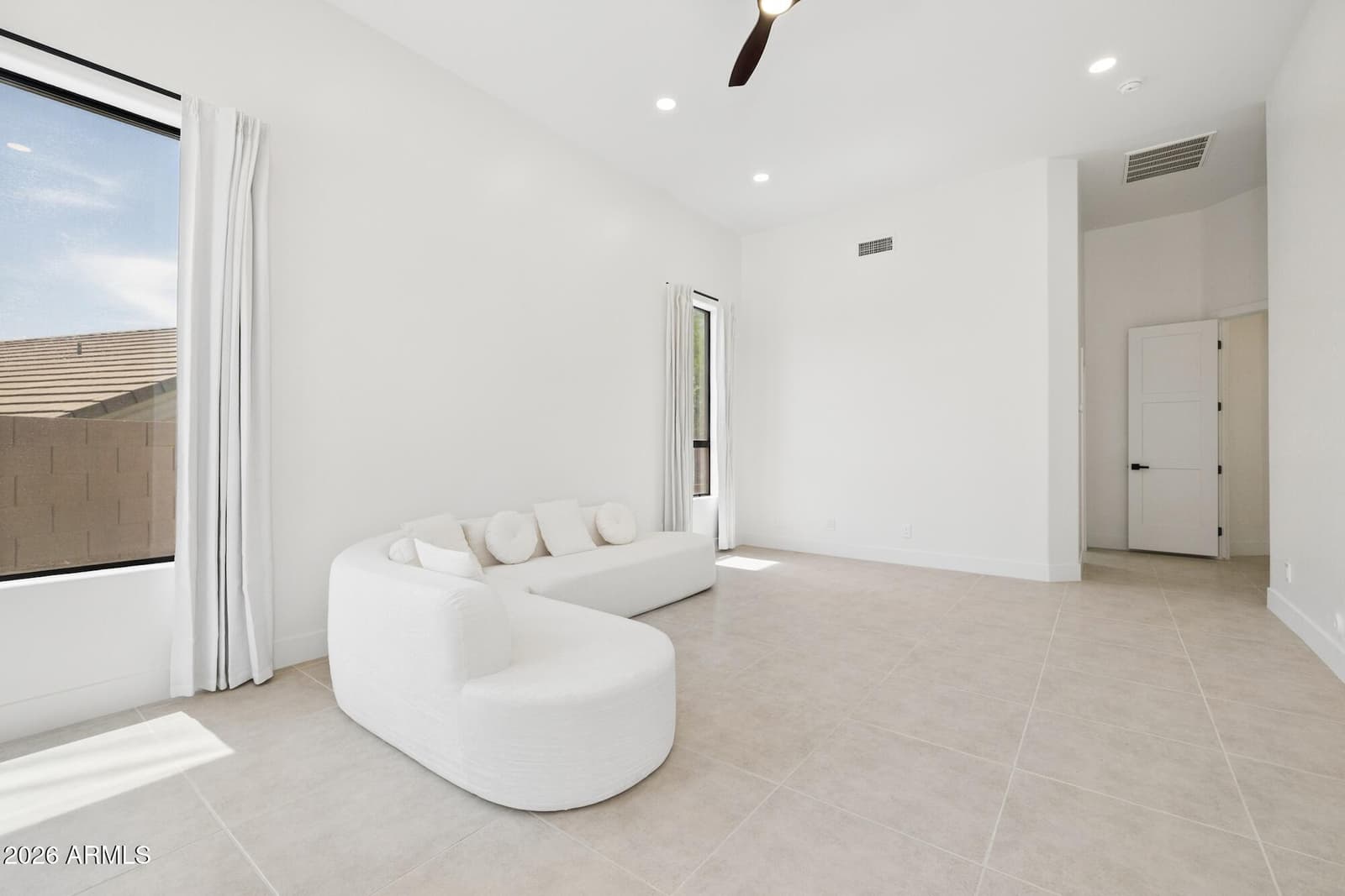 15001 S 5TH Avenue, Phoenix, AZ 85045 — photo 29 of 59