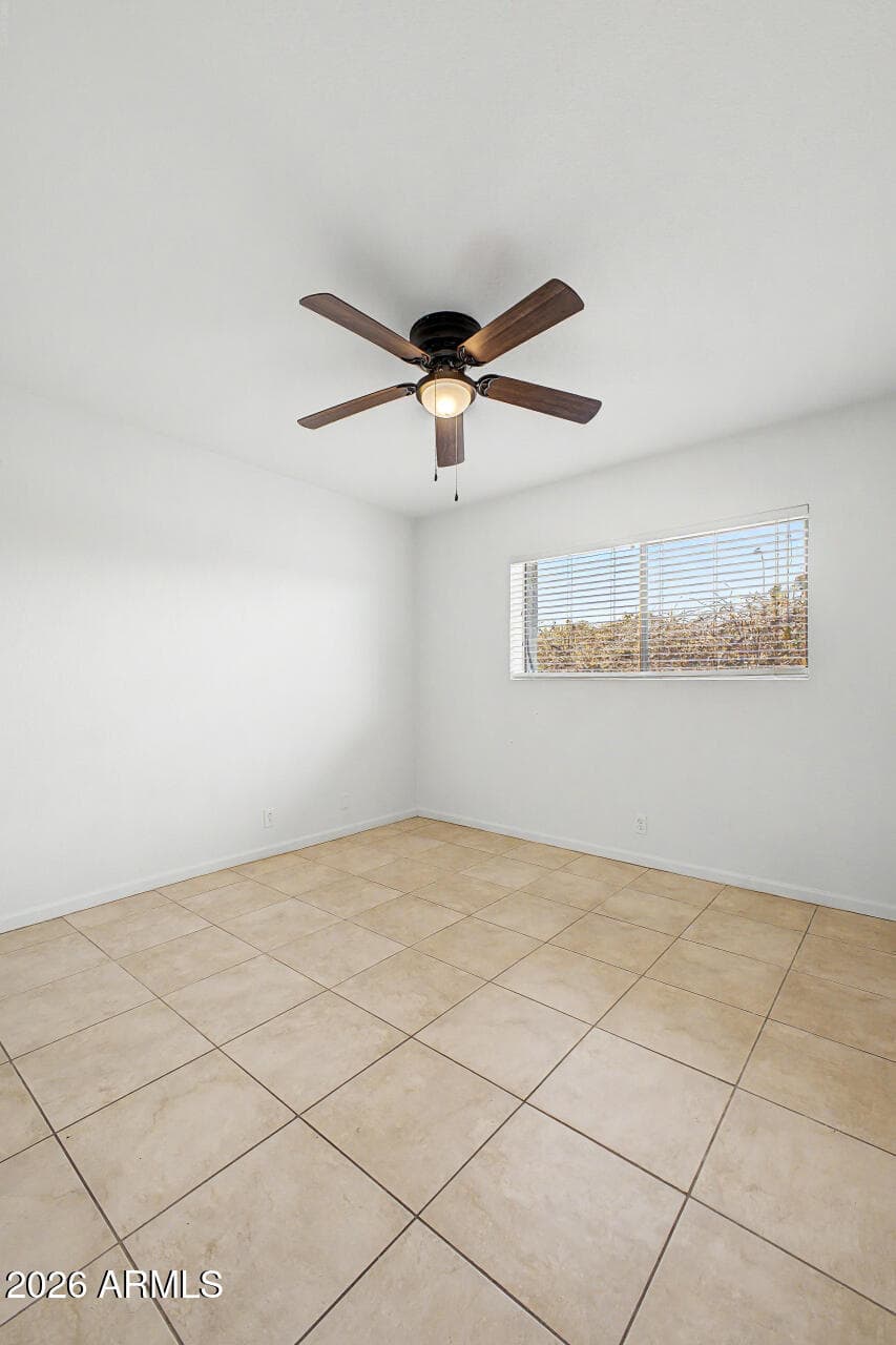 812 W BELL DE MAR Drive, Tempe, AZ 85283 — photo 13 of 20