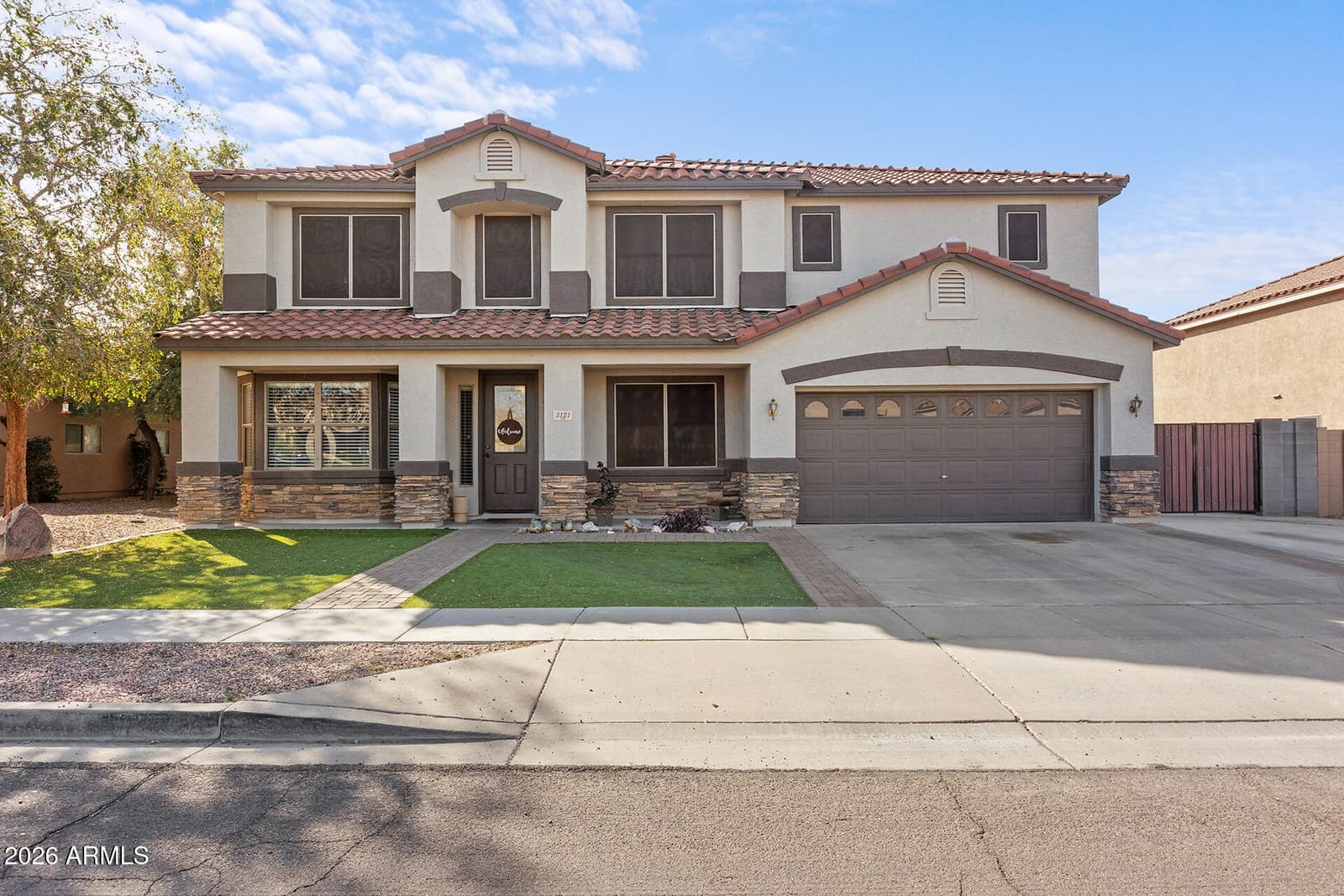 3121 W BUCKHORN Trail, Phoenix, AZ 85083 — photo 1 of 36