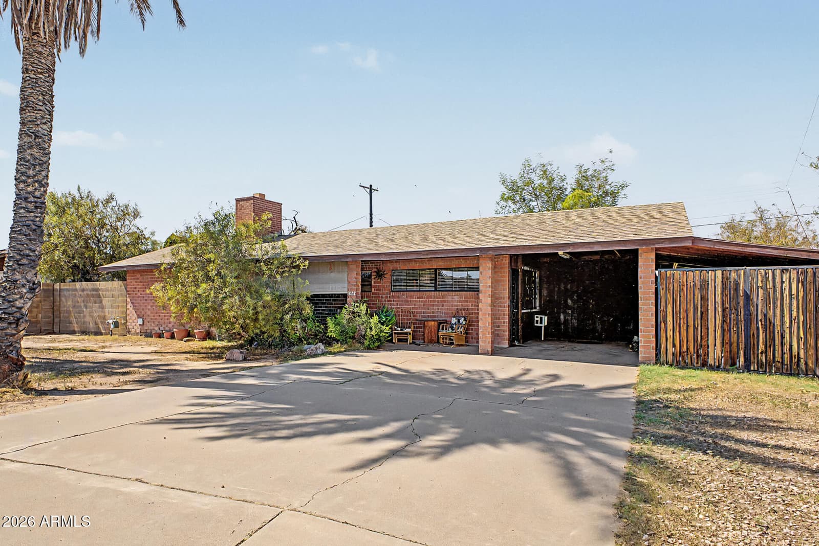 1032 W 6TH Place, Mesa, AZ 85201 — photo 6 of 32