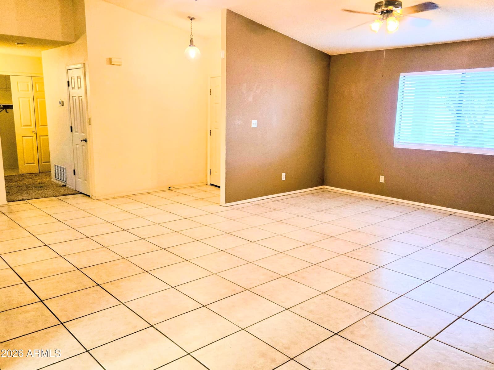 2899 NORTHRIDGE Street, Sierra Vista, AZ 85650 — photo 6 of 32