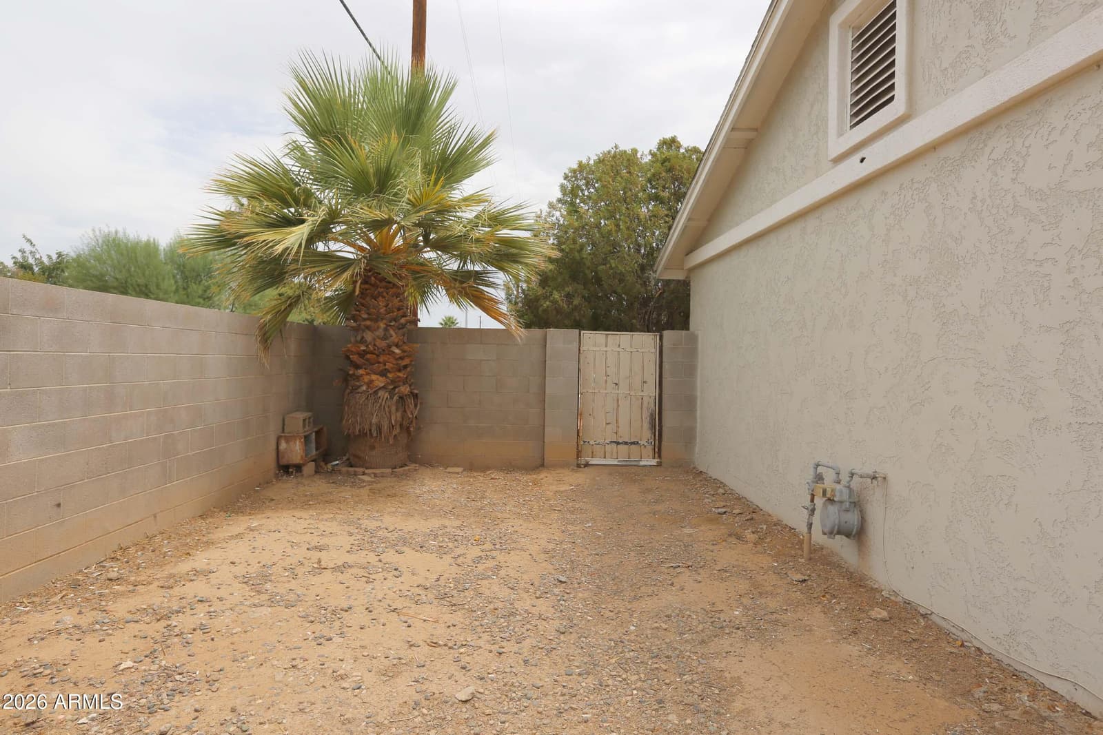 6902 W WOLF Street, Phoenix, AZ 85033 — photo 20 of 22