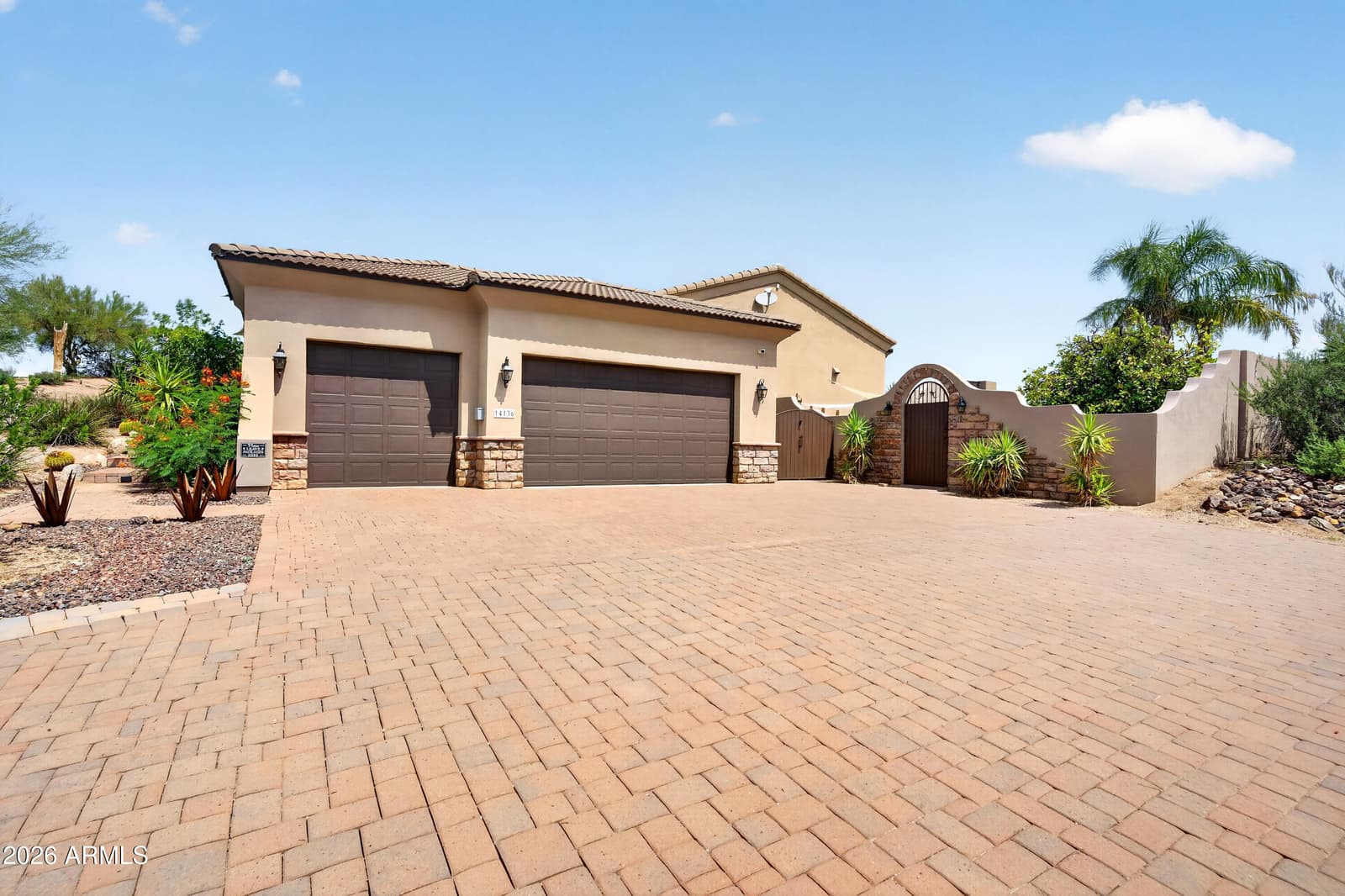 14136 E Bramble Berry Lane, Scottsdale, AZ 85262 — photo 10 of 106