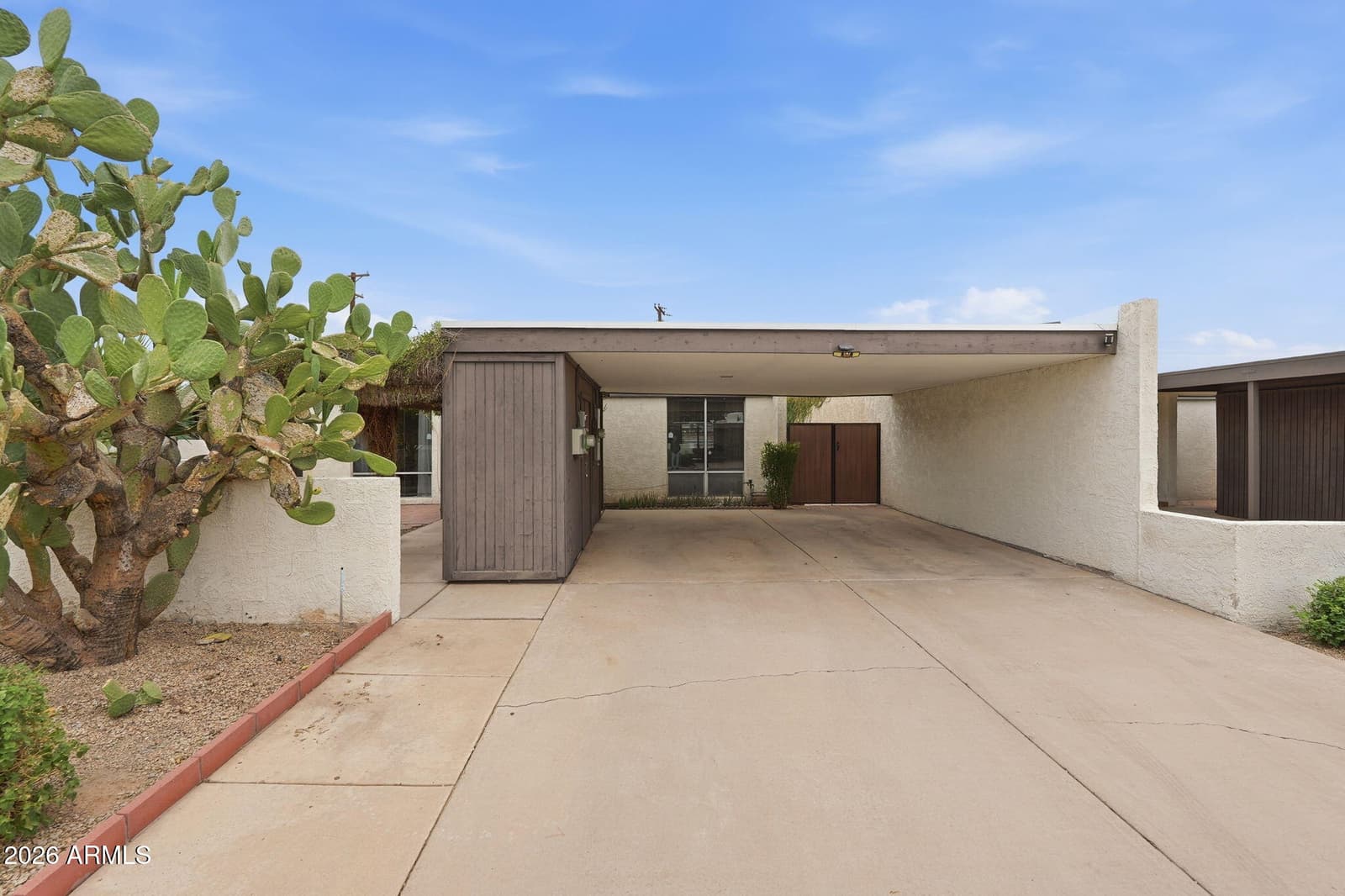 6327 N 34TH Lane, Phoenix, AZ 85017 — photo 2 of 27