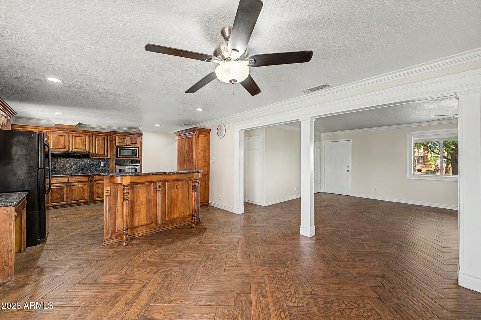 6241 W HIGHLAND Avenue, Phoenix, AZ 85033 — photo 10 of 27