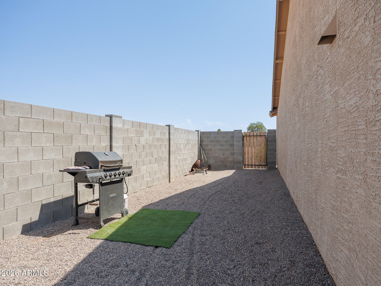 10498 W Carousel Drive, Arizona City, AZ 85123 — photo 34 of 38