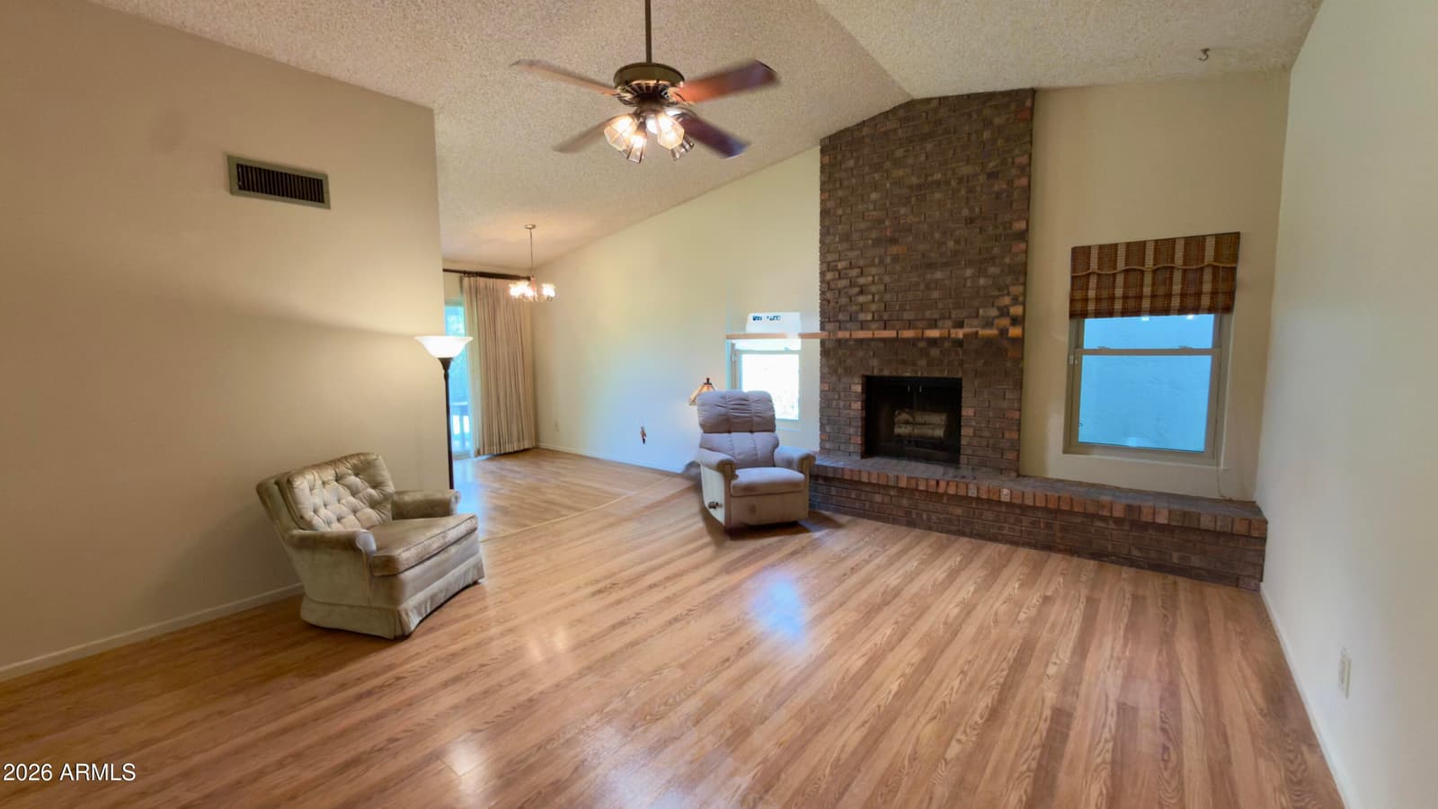 10121 W AVENIDA CORDONIZ, Phoenix, AZ 85037 — photo 8 of 21