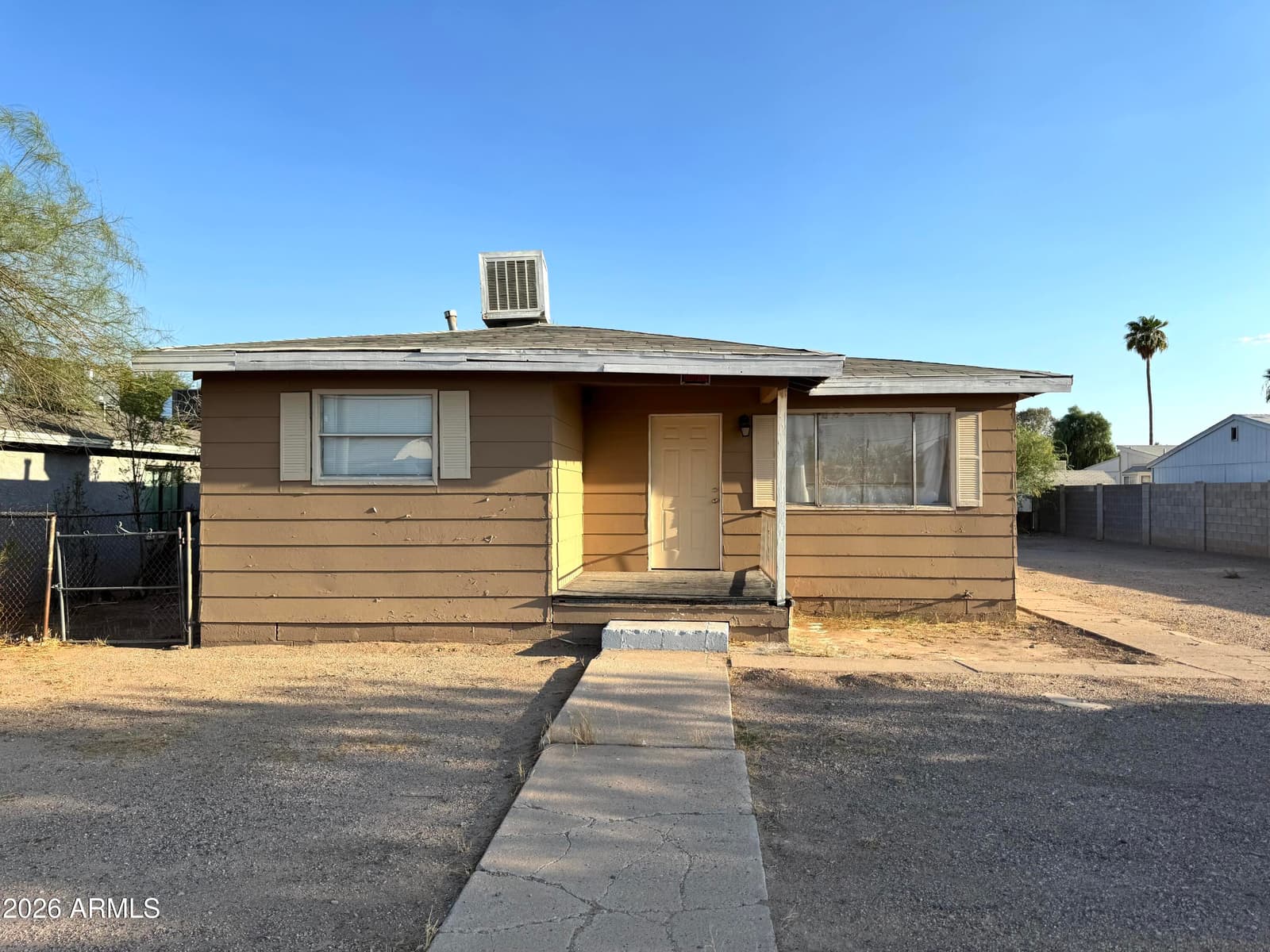 595 W Coolidge Avenue, Coolidge, AZ 85128 — photo 3 of 5