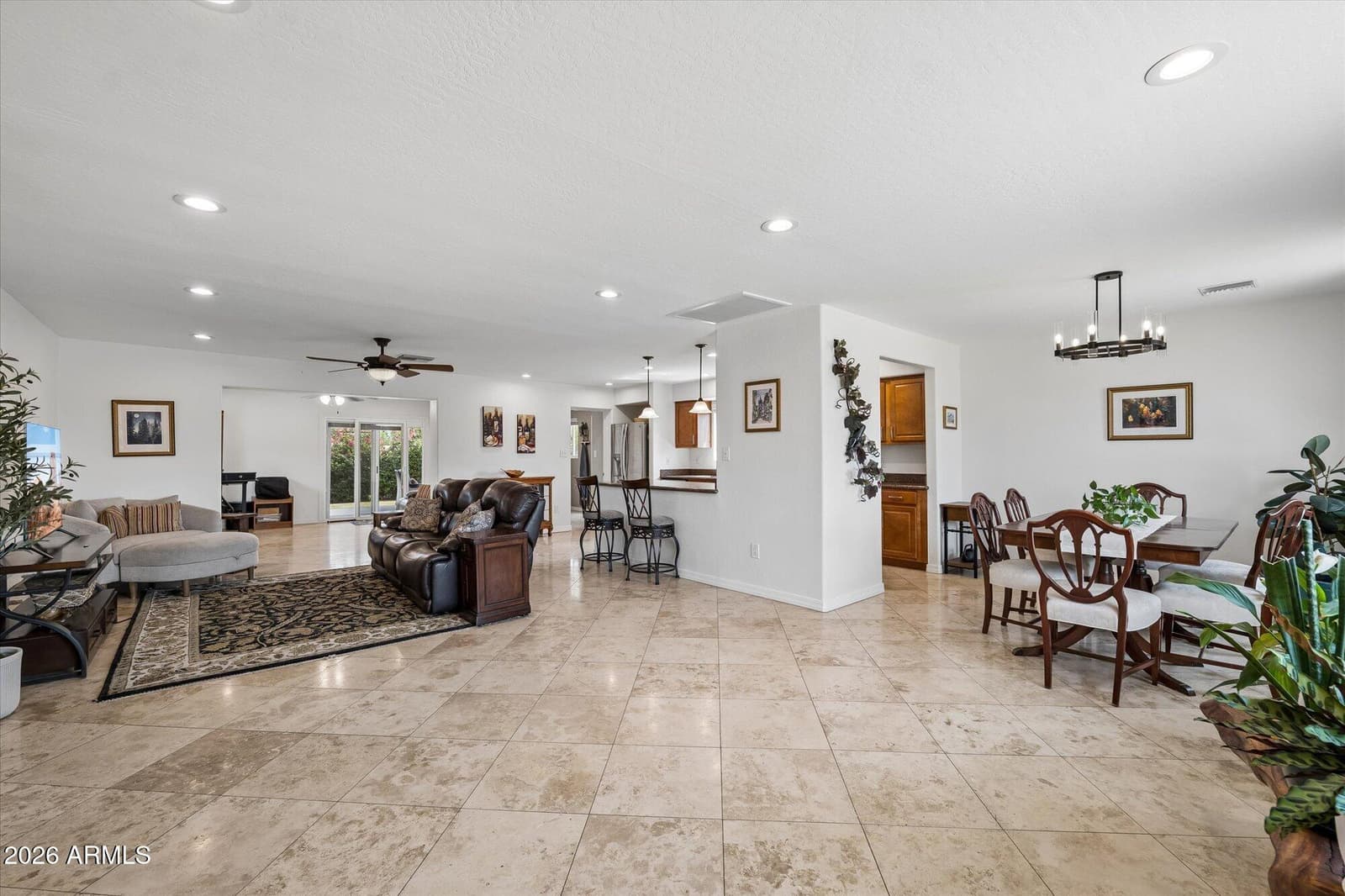 8756 E Valley View Road, Scottsdale, AZ 85250 — photo 10 of 30