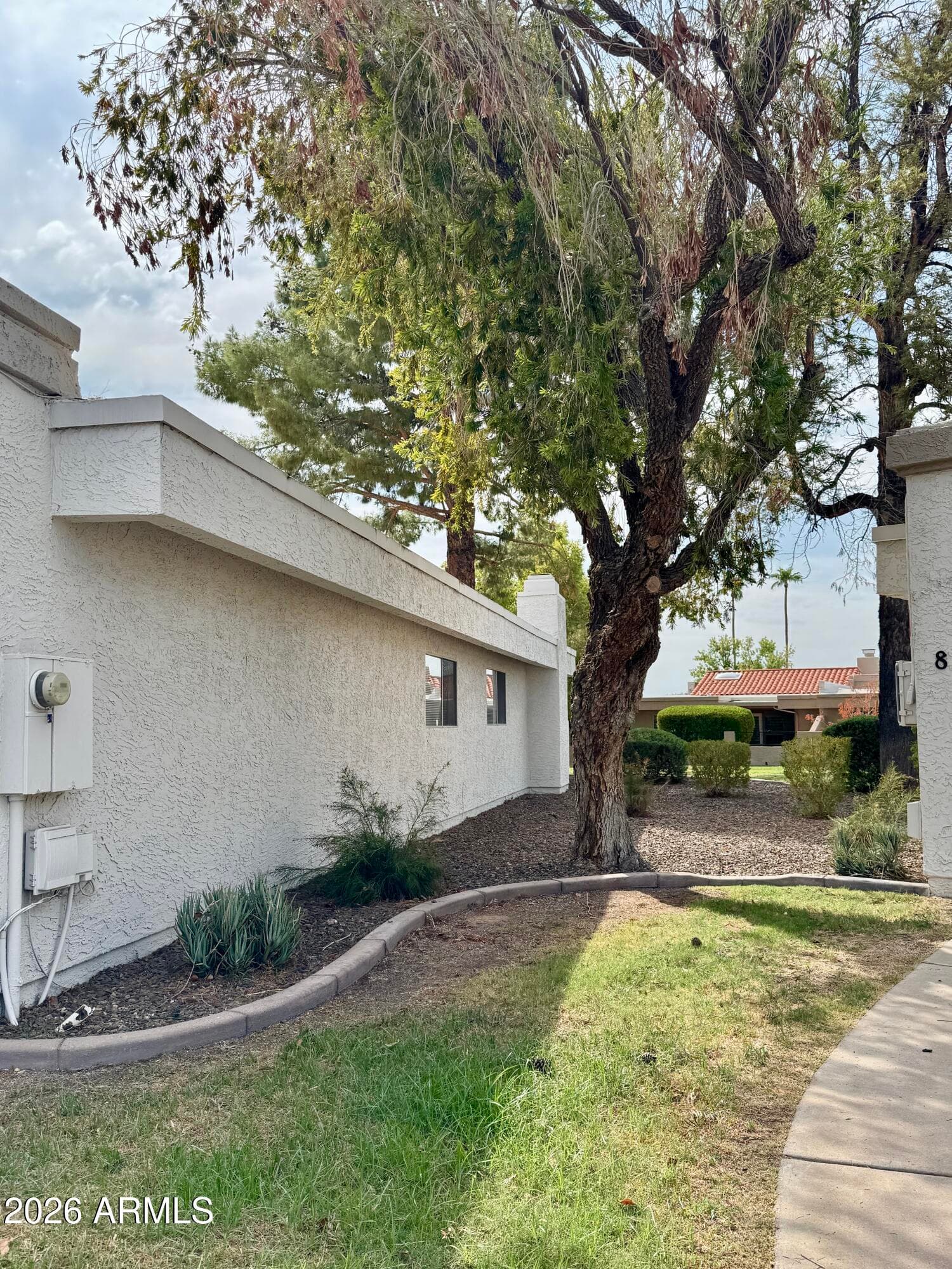 8185 E Del Caverna Drive, Scottsdale, AZ 85258 — photo 3 of 11