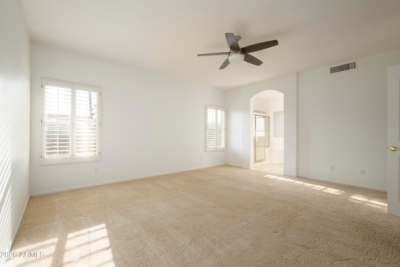 1424 E Horseshoe Avenue, Gilbert, AZ 85296 — photo 19 of 38