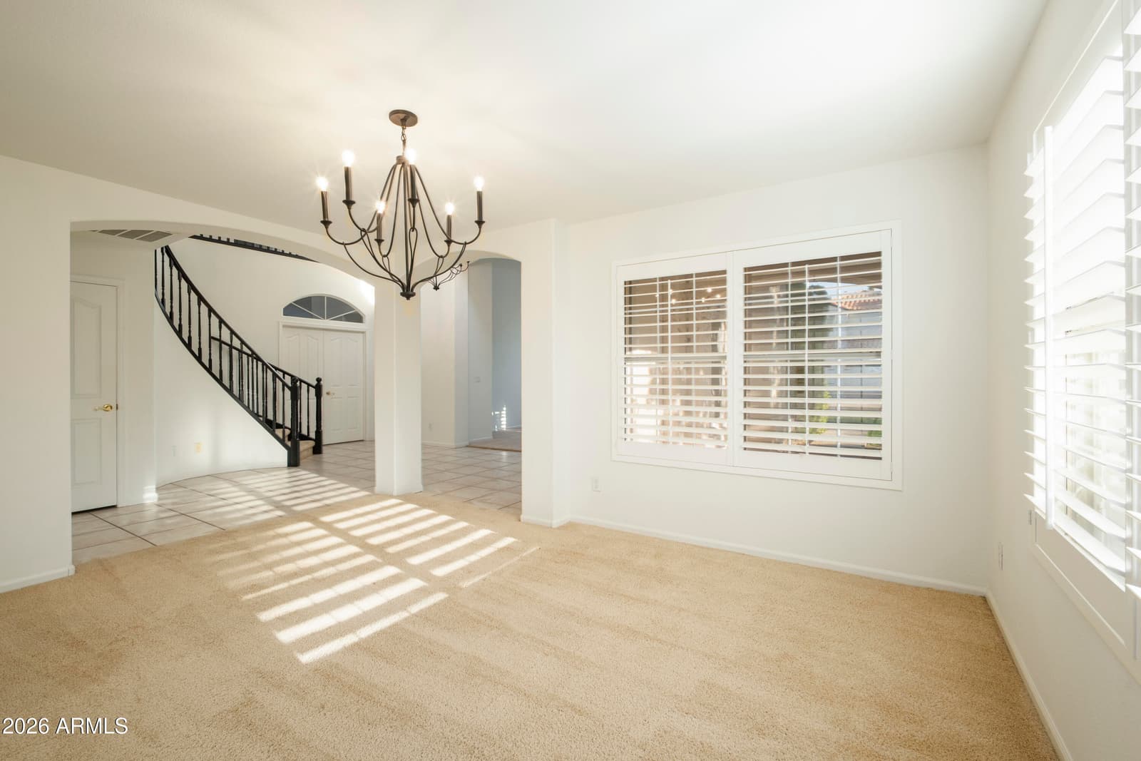 1424 E Horseshoe Avenue, Gilbert, AZ 85296 — photo 13 of 38