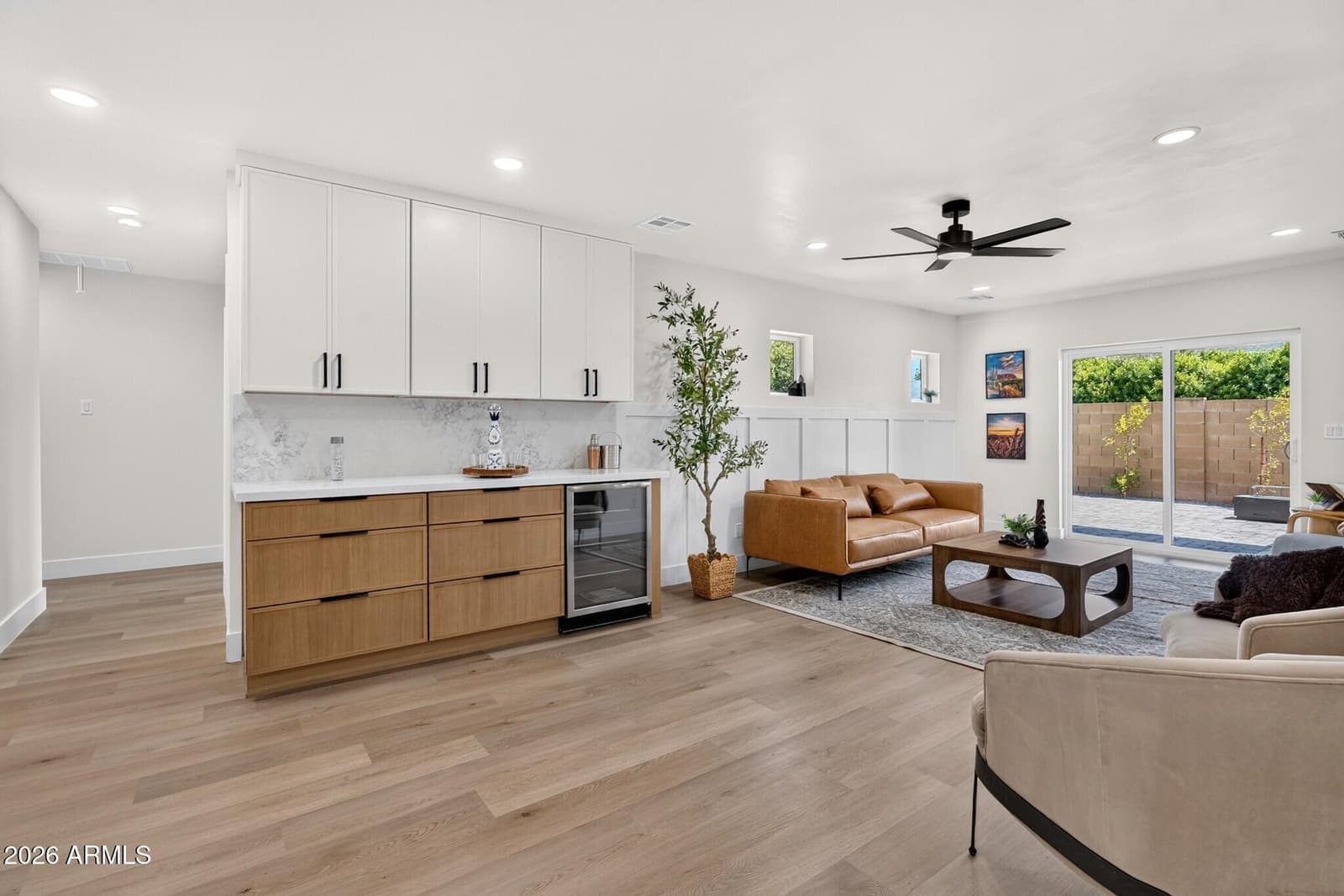 4221 E Mulberry Drive, Phoenix, AZ 85018 — photo 11 of 40