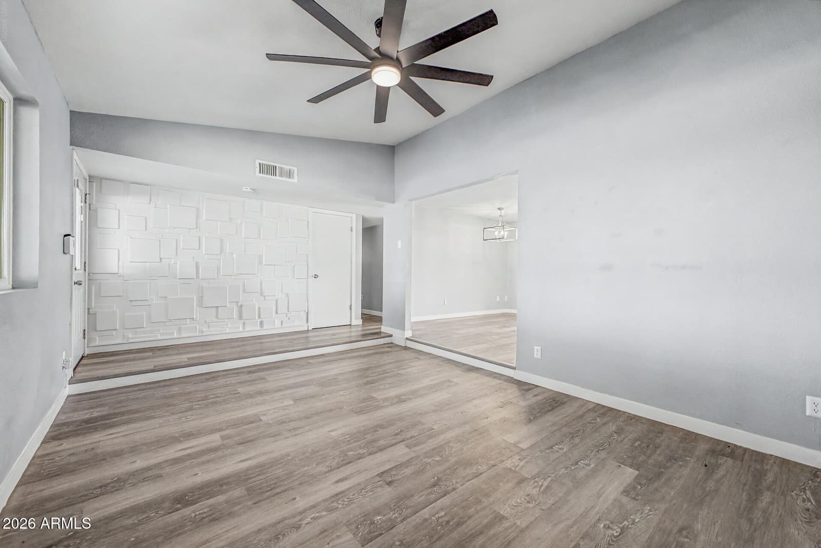 827 N LESUEUR, Mesa, AZ 85203 — photo 7 of 50