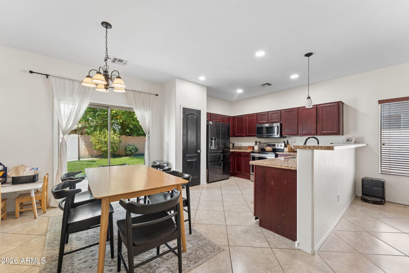 1404 W SANTA GERTRUDIS Trail, San Tan Valley, AZ 85143 — photo 14 of 48