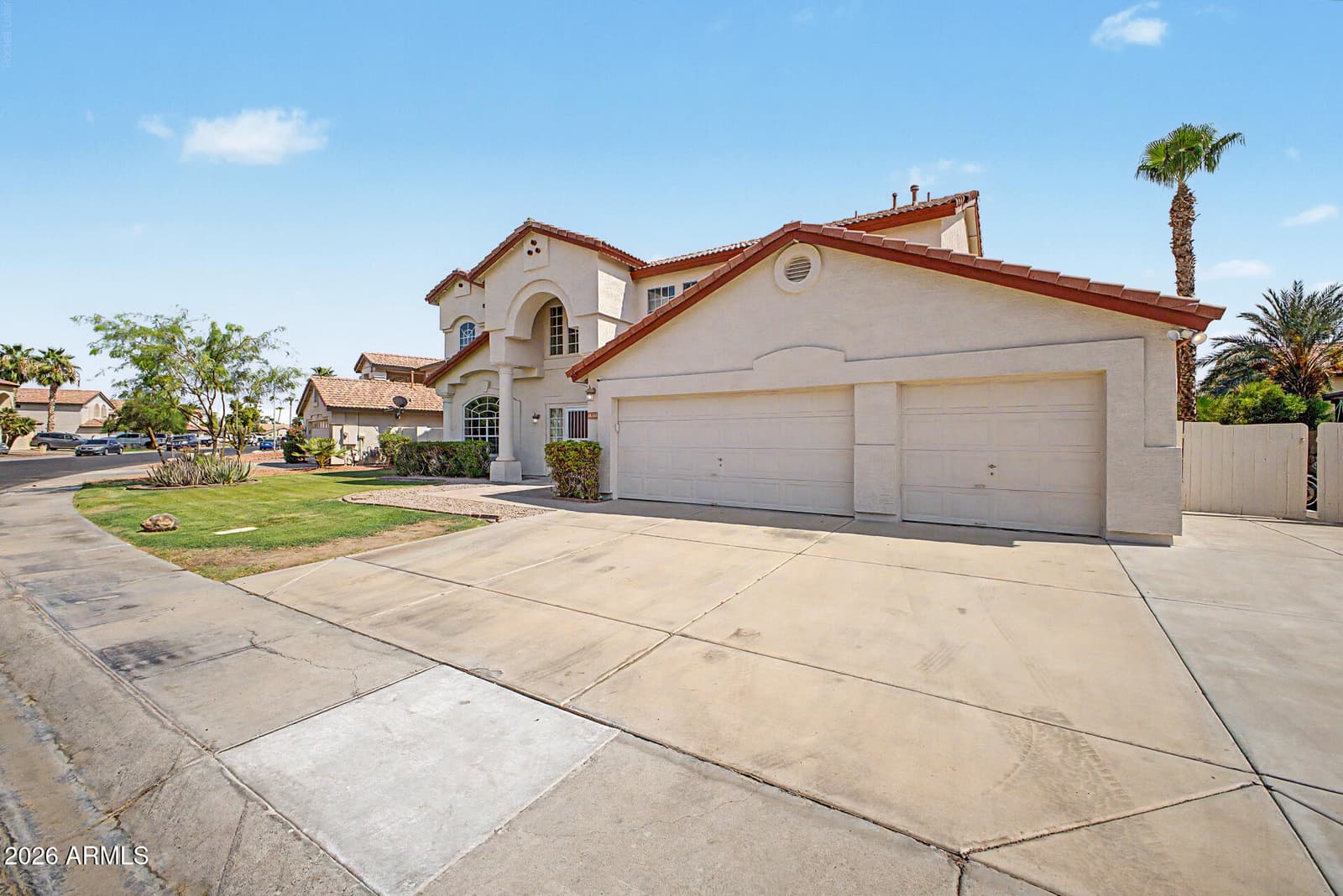 11335 W PRIMROSE Drive, Avondale, AZ 85392 — photo 3 of 25