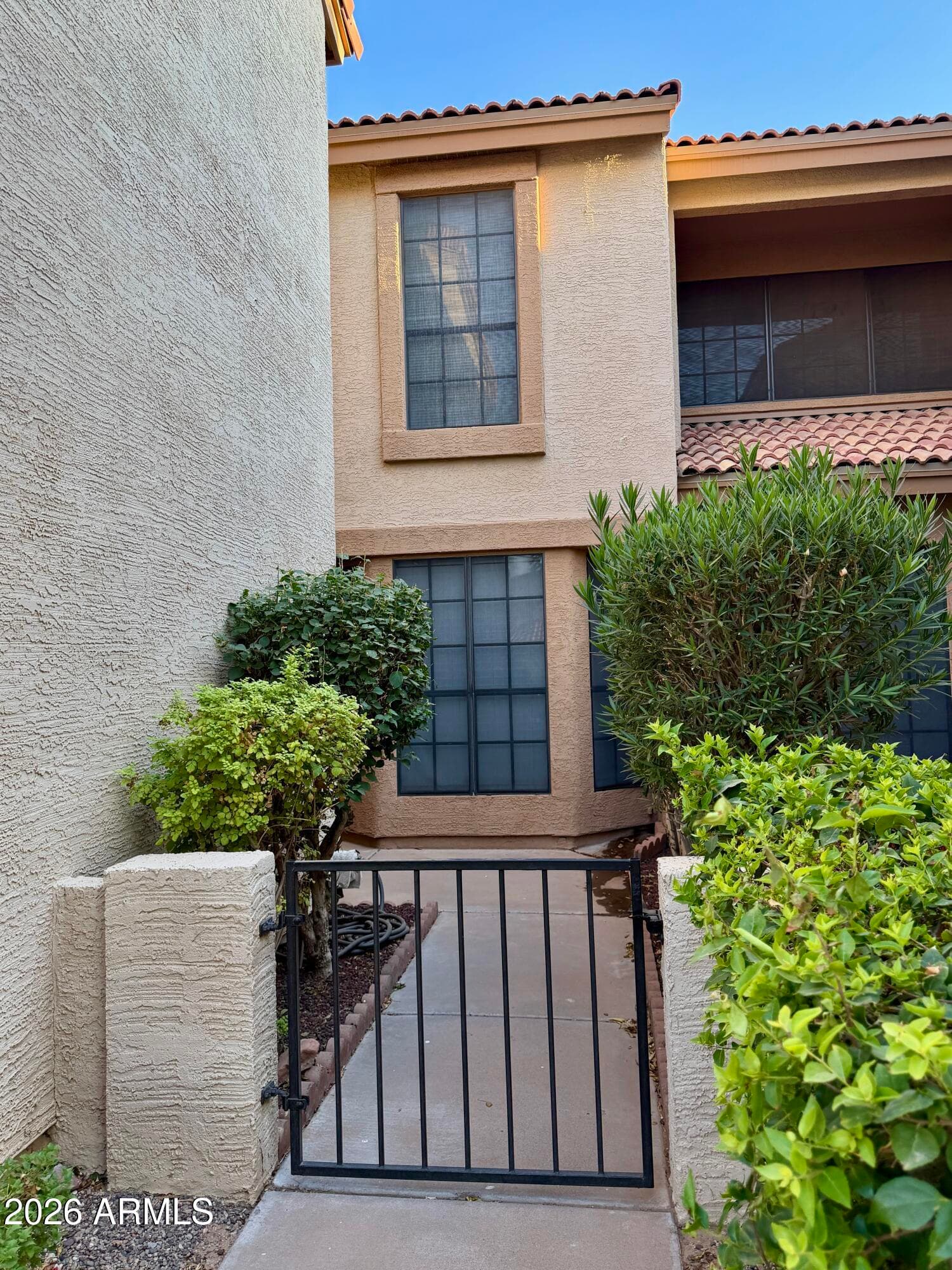 4239 E Cassia Way, Phoenix, AZ 85044 — photo 2 of 20