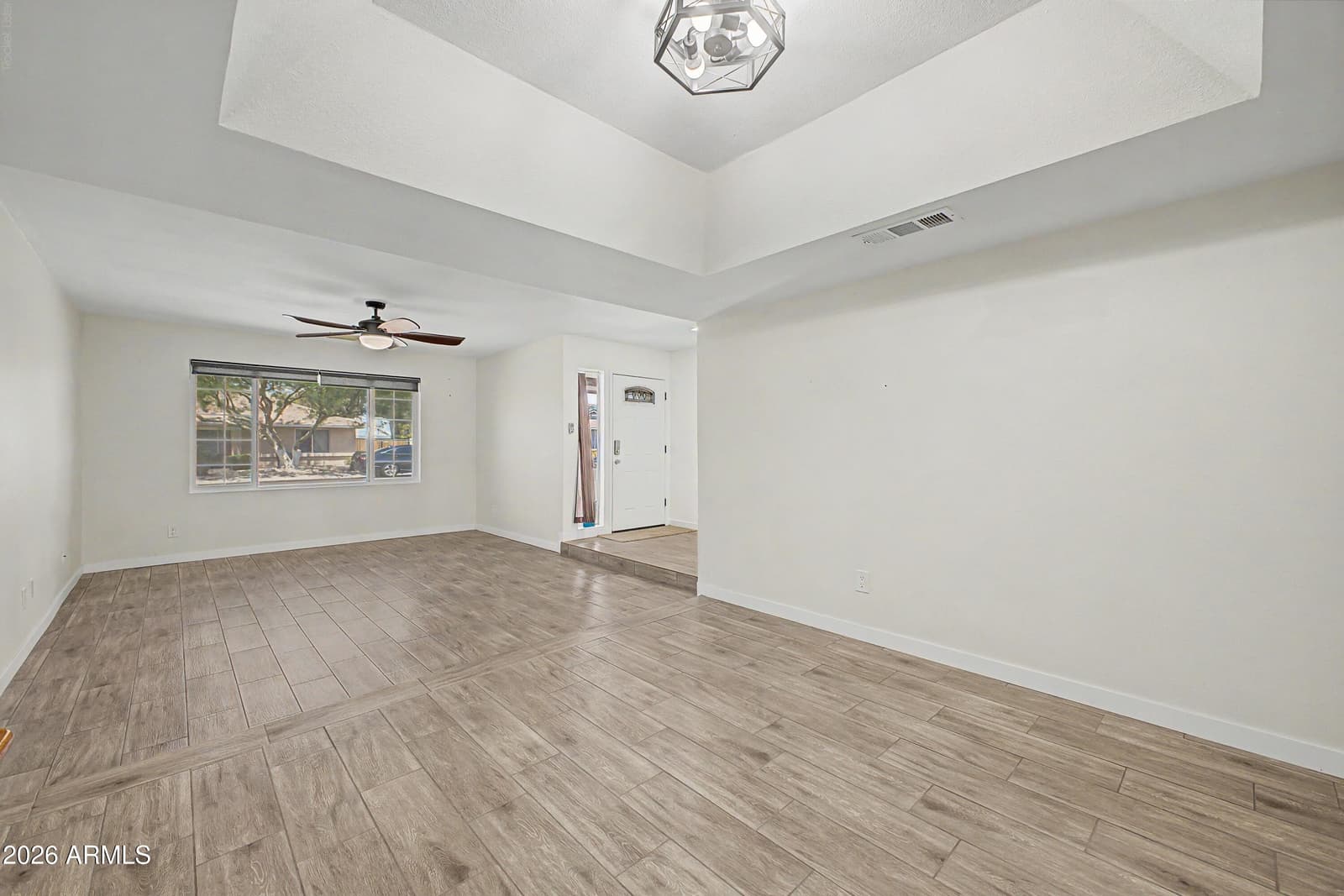 6231 W RIVIERA Drive, Glendale, AZ 85304 — photo 6 of 34