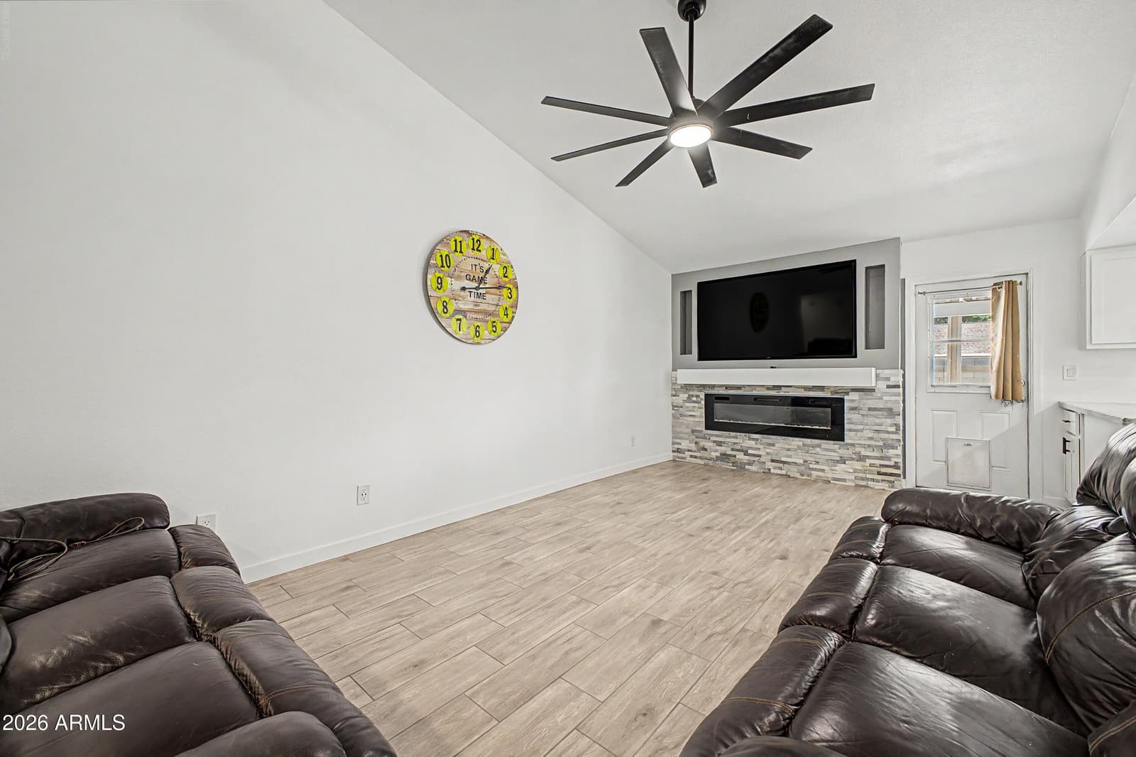 6231 W RIVIERA Drive, Glendale, AZ 85304 — photo 8 of 34