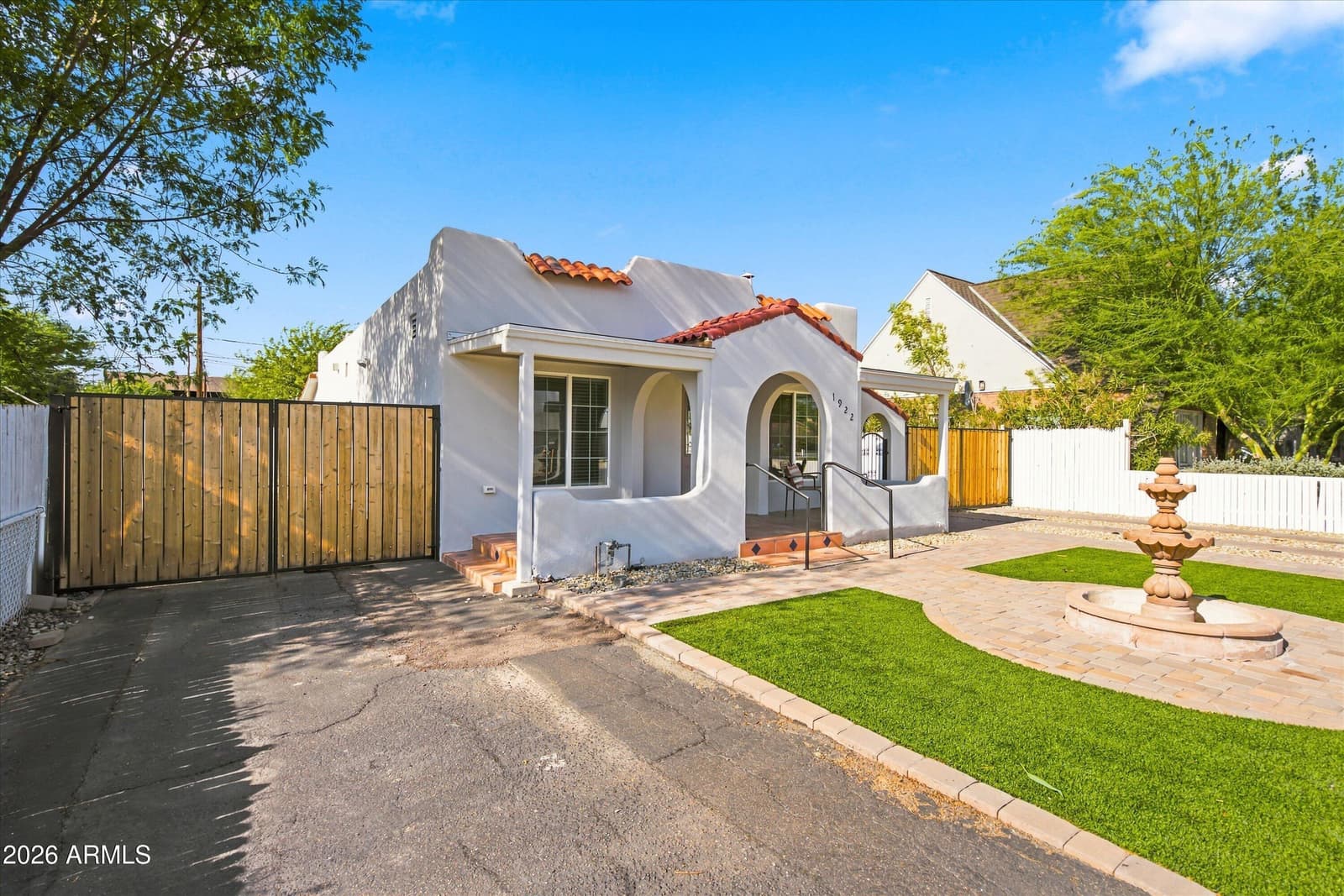 1922 E YALE Street, Phoenix, AZ 85006 — photo 34 of 50