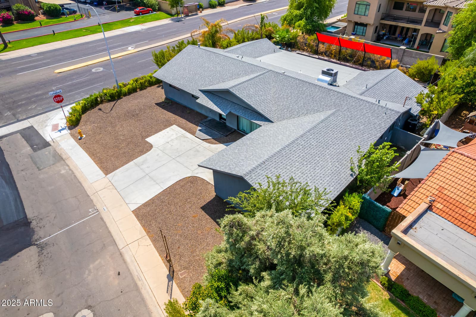 5002 N 38th Place, Phoenix, AZ 85018 — photo 40 of 44