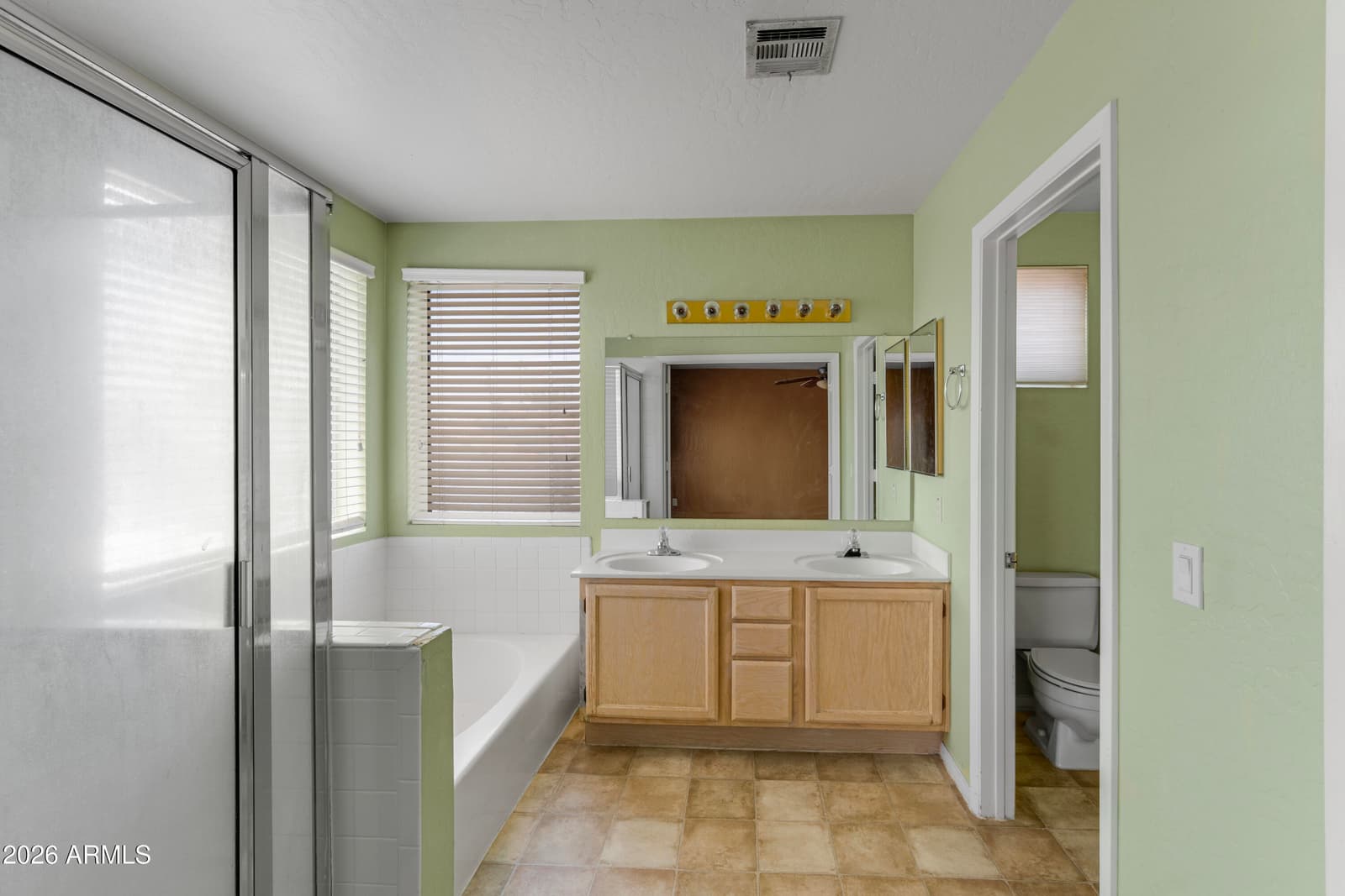 3251 W FRANKFURT Drive, Chandler, AZ 85226 — photo 10 of 35