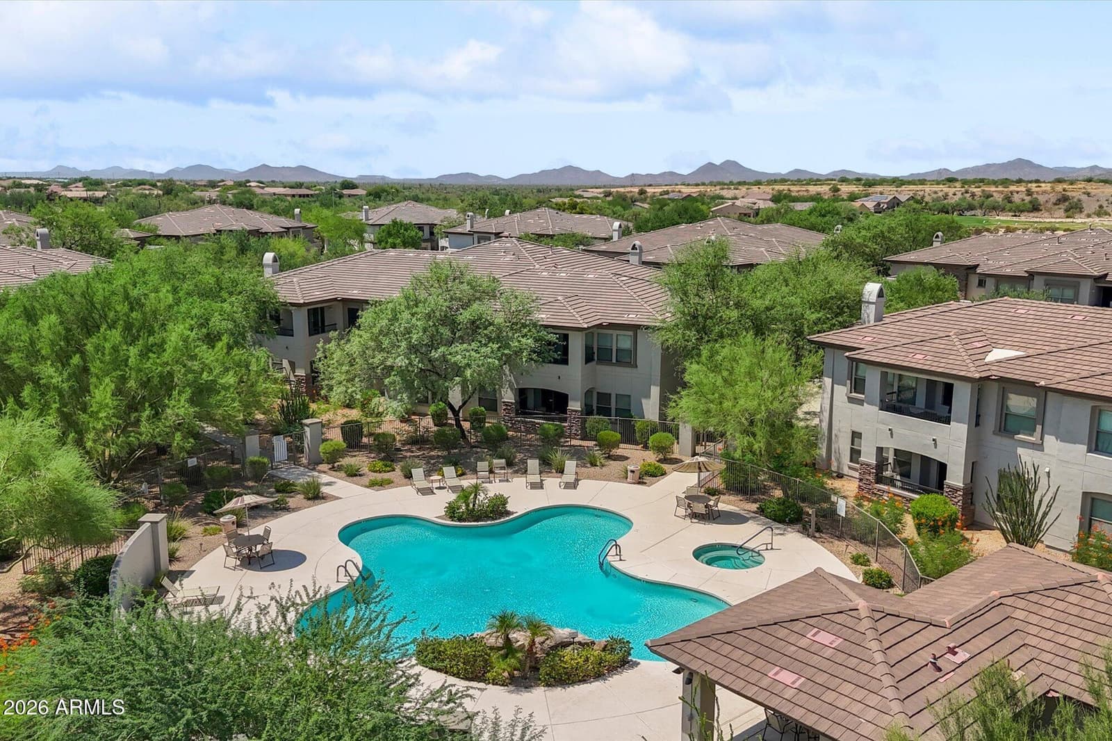 33550 N DOVE LAKES Drive 2043, Cave Creek, AZ 85331 — photo 4 of 23