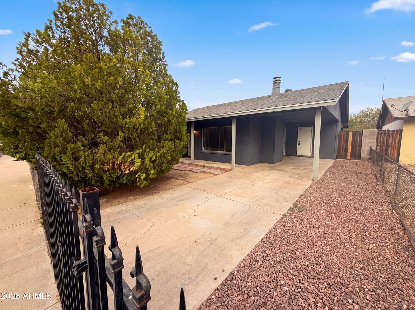 6036 N 72ND Drive, Glendale, AZ 85303 — photo 1 of 20