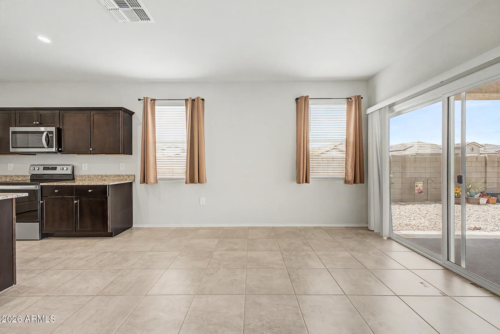 9370 E ORANGE GROVE Street, Florence, AZ 85132 — photo 13 of 34