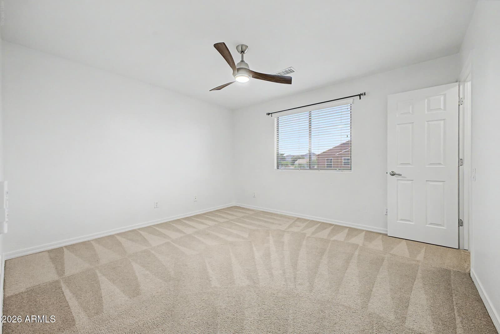 2209 W KATHLEEN Road, Phoenix, AZ 85023 — photo 26 of 36