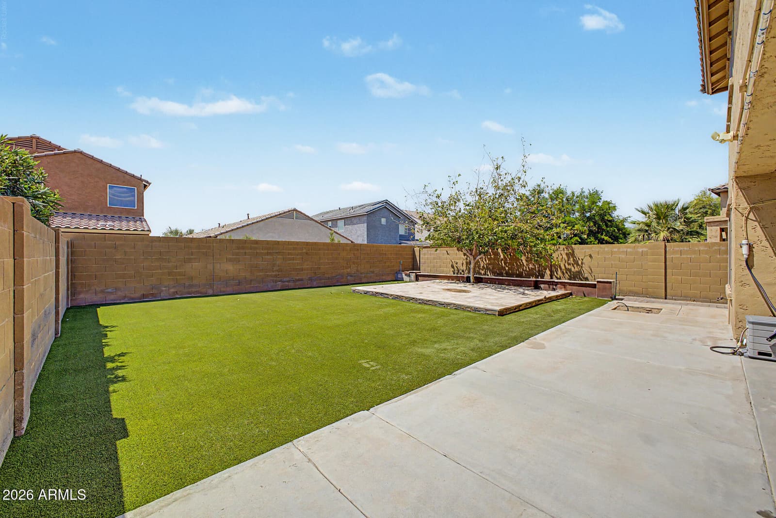 2209 W KATHLEEN Road, Phoenix, AZ 85023 — photo 33 of 36