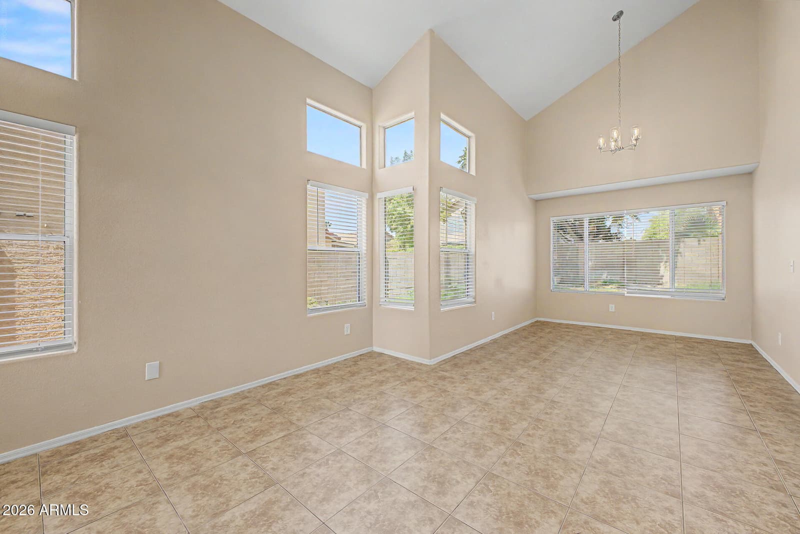 3110 E Cottonwood Lane, Phoenix, AZ 85048 — photo 10 of 46