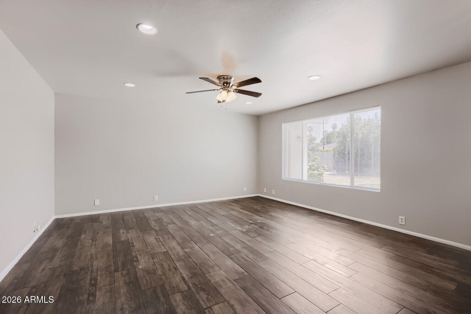 4005 W CAROL Avenue, Phoenix, AZ 85051 — photo 6 of 28