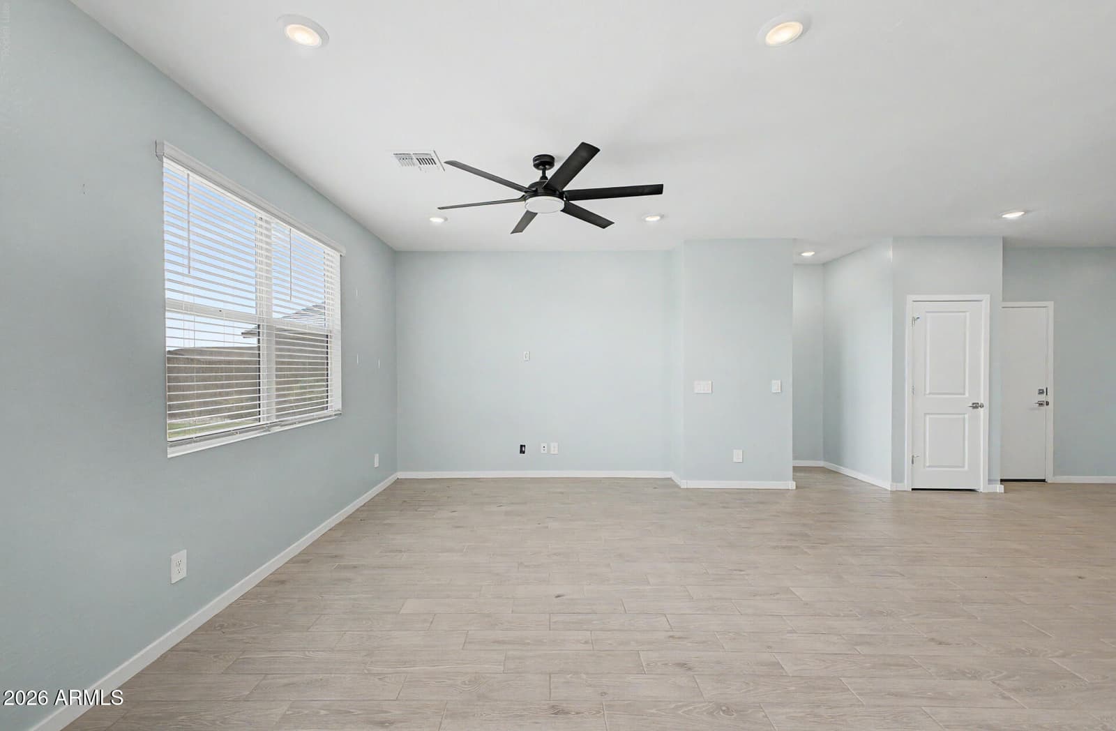 2589 E SAN MIGUEL Drive, Casa Grande, AZ 85194 — photo 9 of 31