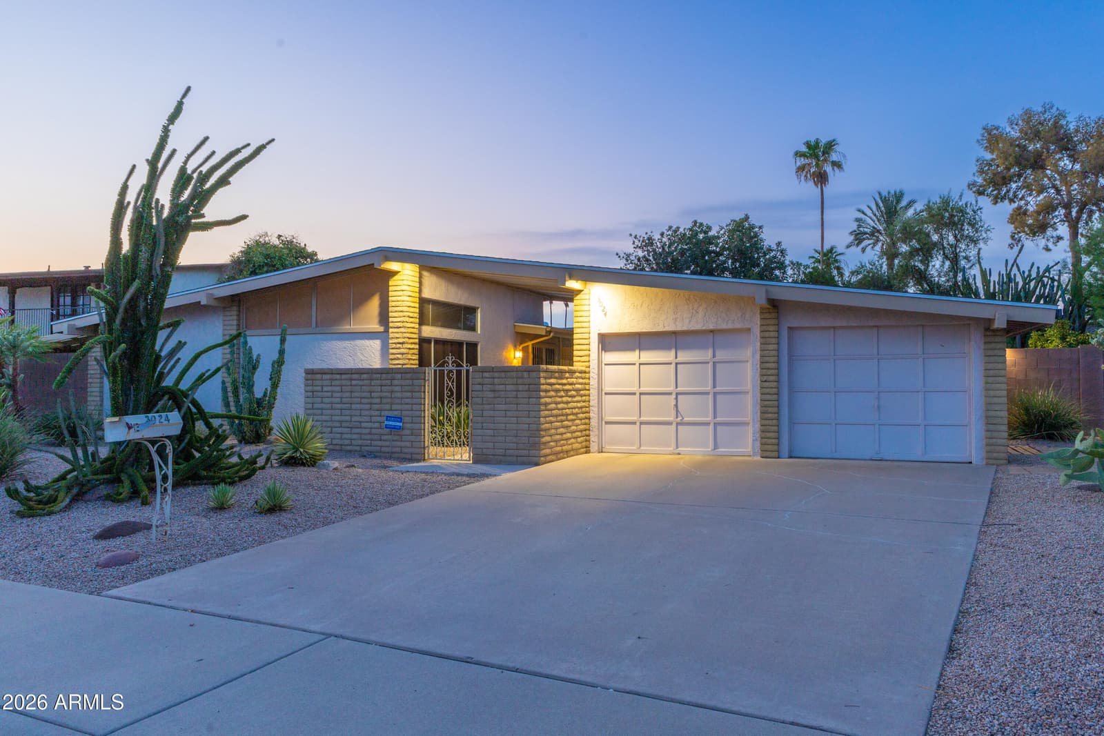 3024 W DESERT COVE Avenue, Phoenix, AZ 85029 — photo 42 of 54