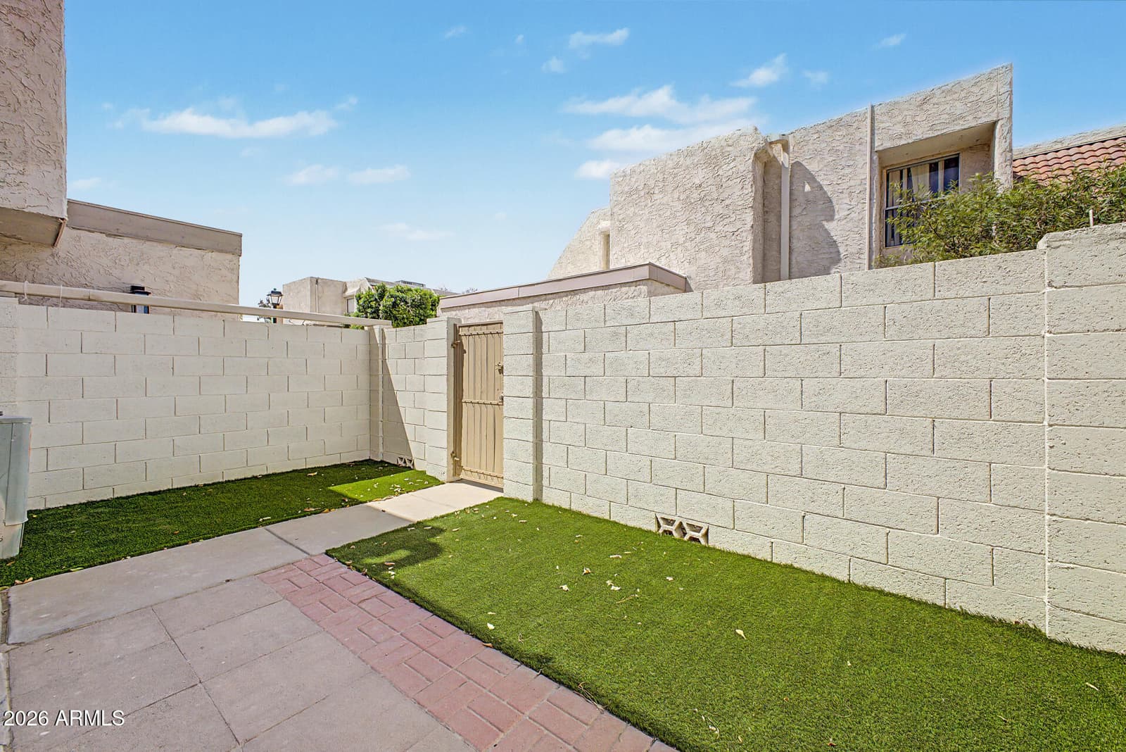 1342 W EMERALD Avenue 403, Mesa, AZ 85202 — photo 6 of 26