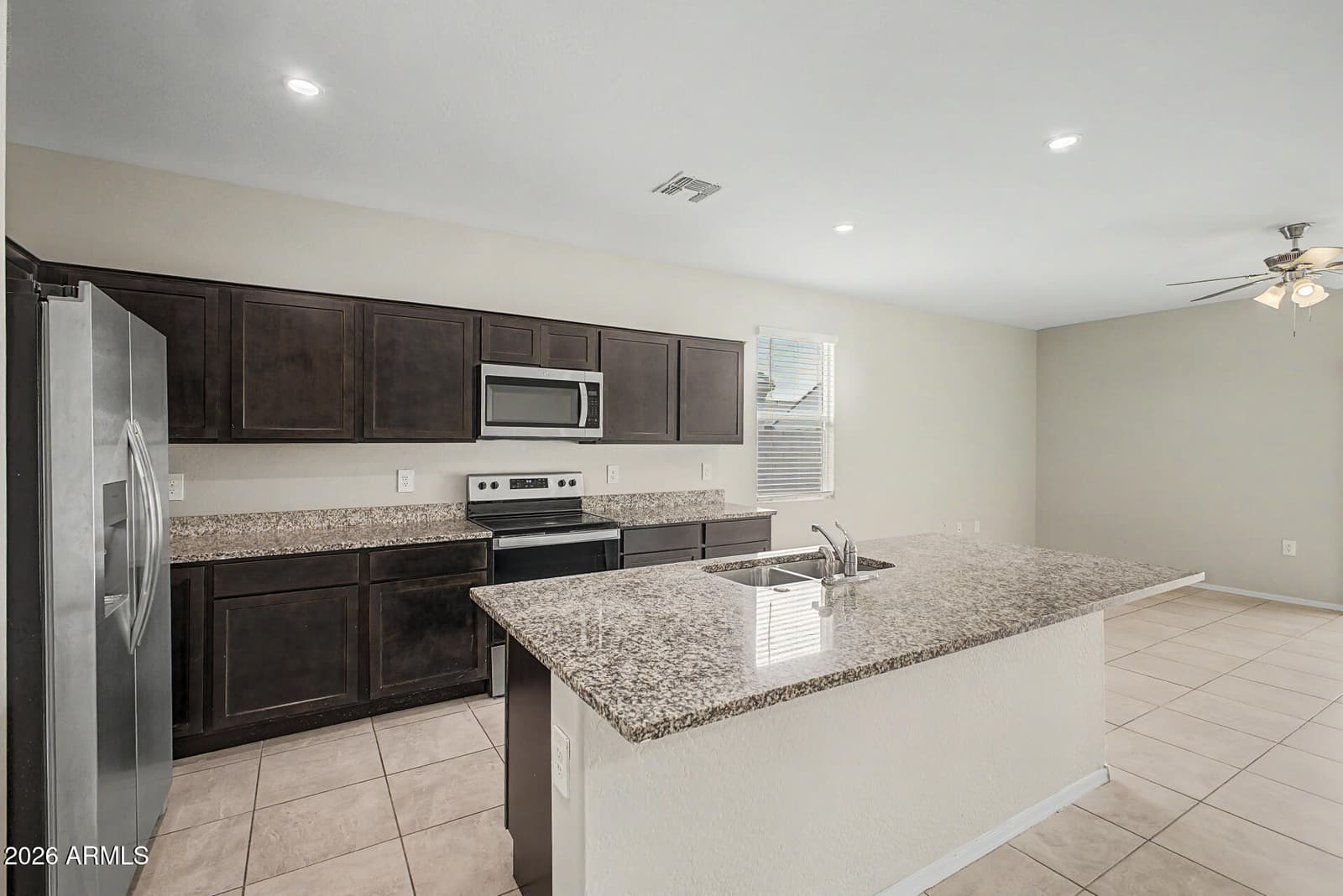 1405 W KENNEDY Avenue, Coolidge, AZ 85128 — photo 9 of 33