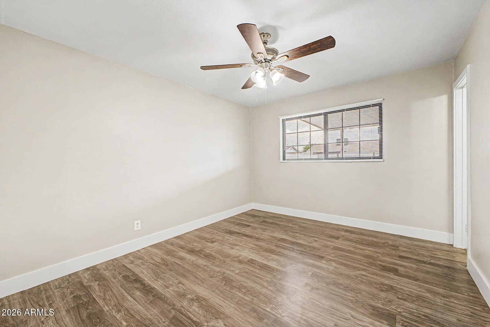 3131 W MARYLAND Avenue, Phoenix, AZ 85017 — photo 16 of 44
