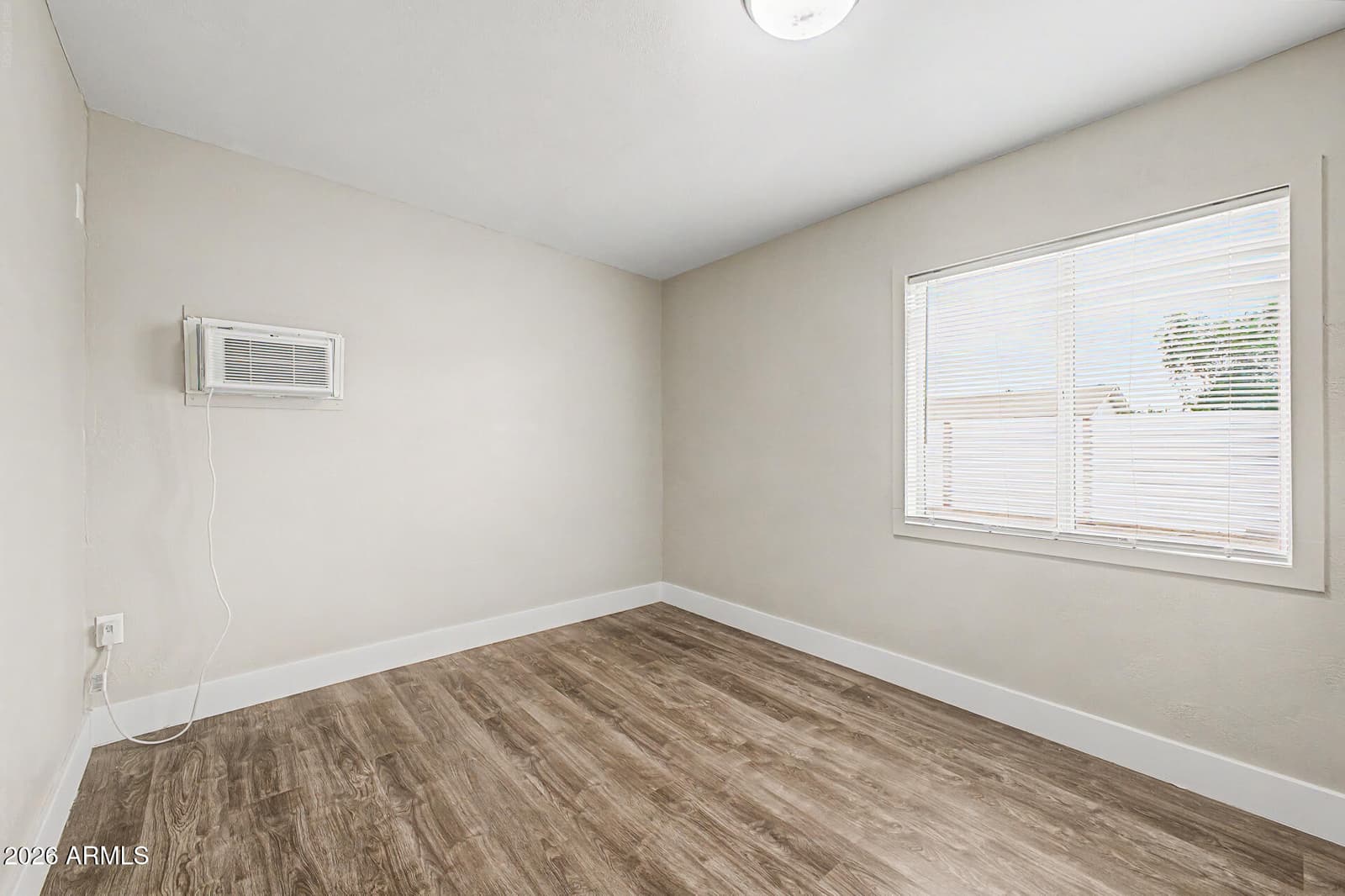 3131 W MARYLAND Avenue, Phoenix, AZ 85017 — photo 21 of 44