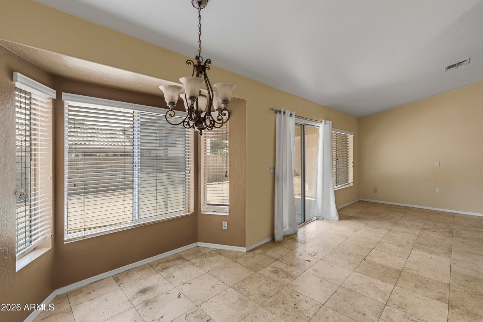 3251 W FRANKFURT Drive, Chandler, AZ 85226 — photo 4 of 35