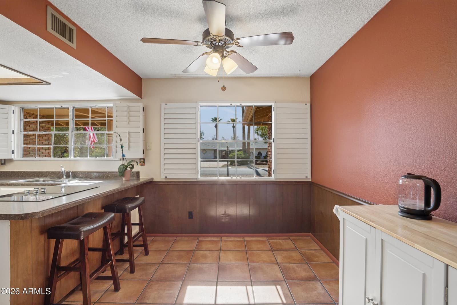 815 S SARANAC Avenue, Mesa, AZ 85208 — photo 9 of 49
