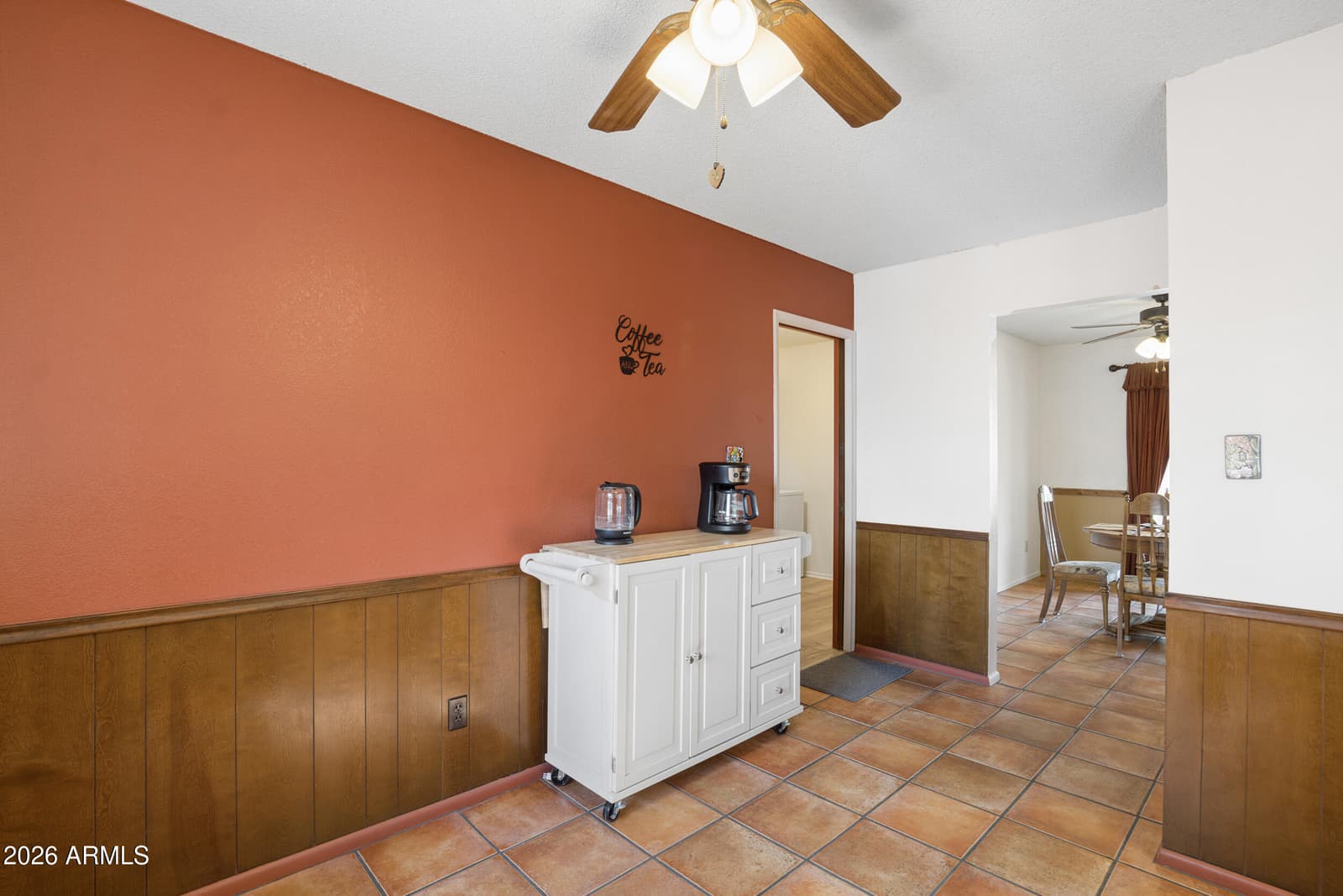815 S SARANAC Avenue, Mesa, AZ 85208 — photo 11 of 49