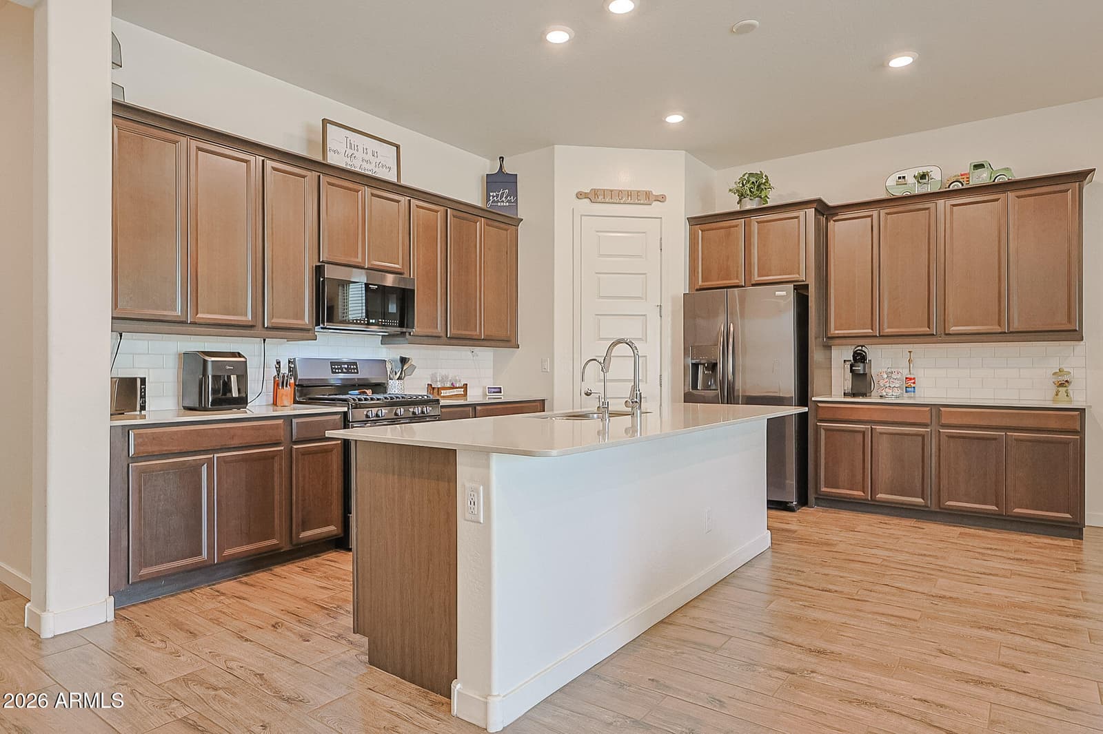 23942 N 166th Lane, Surprise, AZ 85387 — photo 5 of 31