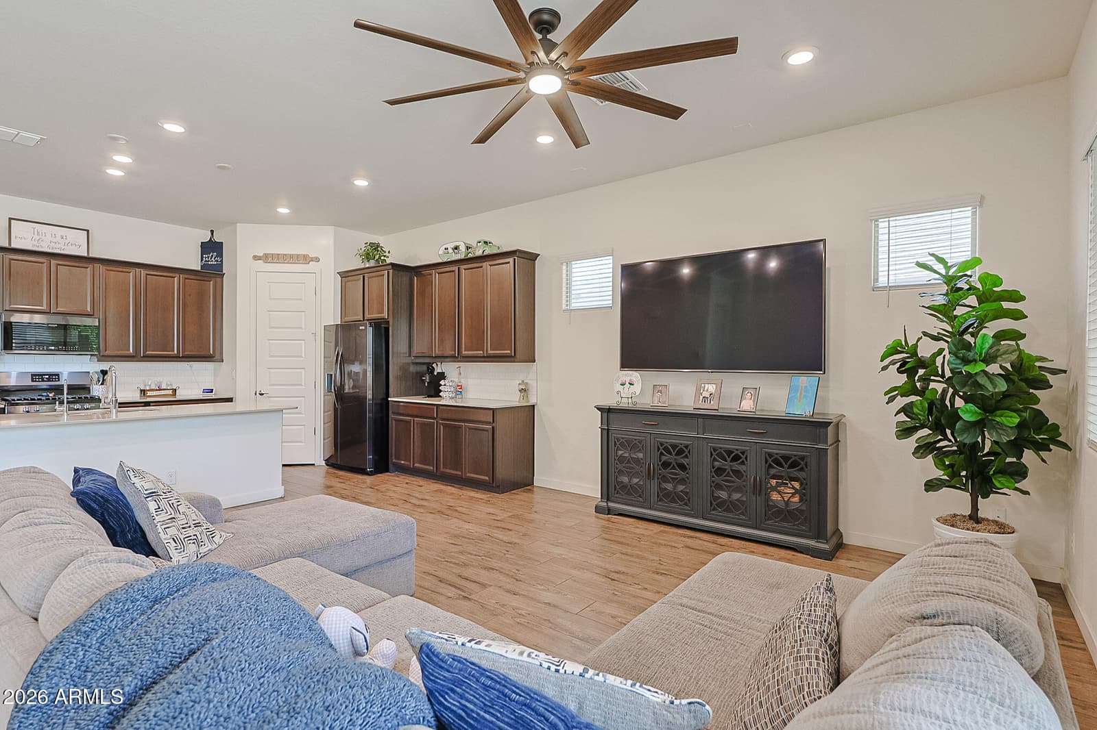 23942 N 166th Lane, Surprise, AZ 85387 — photo 9 of 31