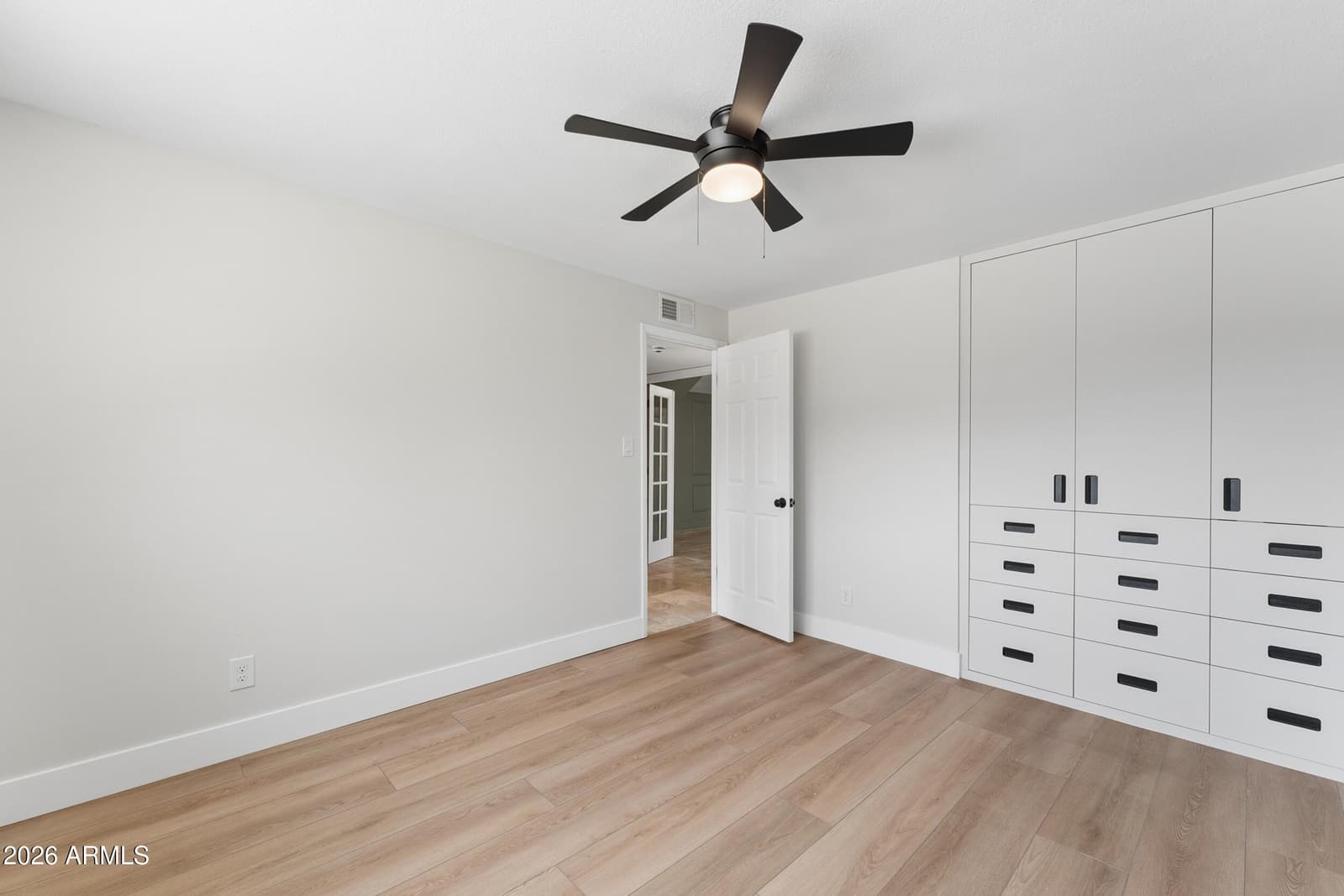 6107 N 87TH Place, Scottsdale, AZ 85250 — photo 13 of 42