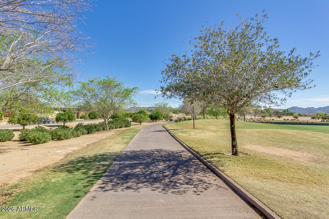 3306 E MEADOWVIEW Drive, Gilbert, AZ 85298 — photo 35 of 104