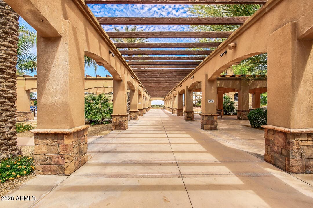 3306 E MEADOWVIEW Drive, Gilbert, AZ 85298 — photo 49 of 104