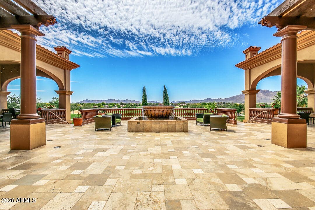 3306 E MEADOWVIEW Drive, Gilbert, AZ 85298 — photo 56 of 104